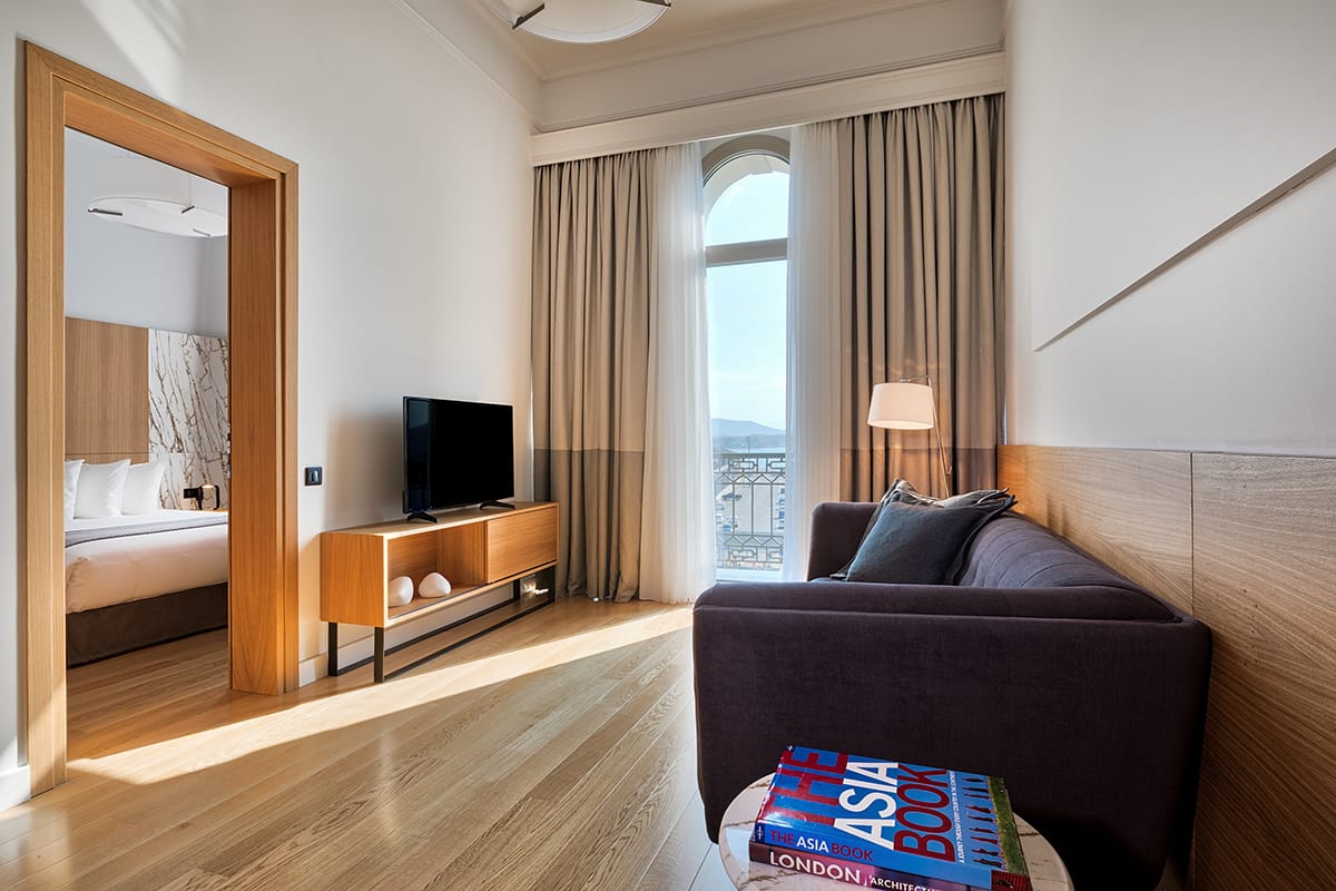 Executive Suite