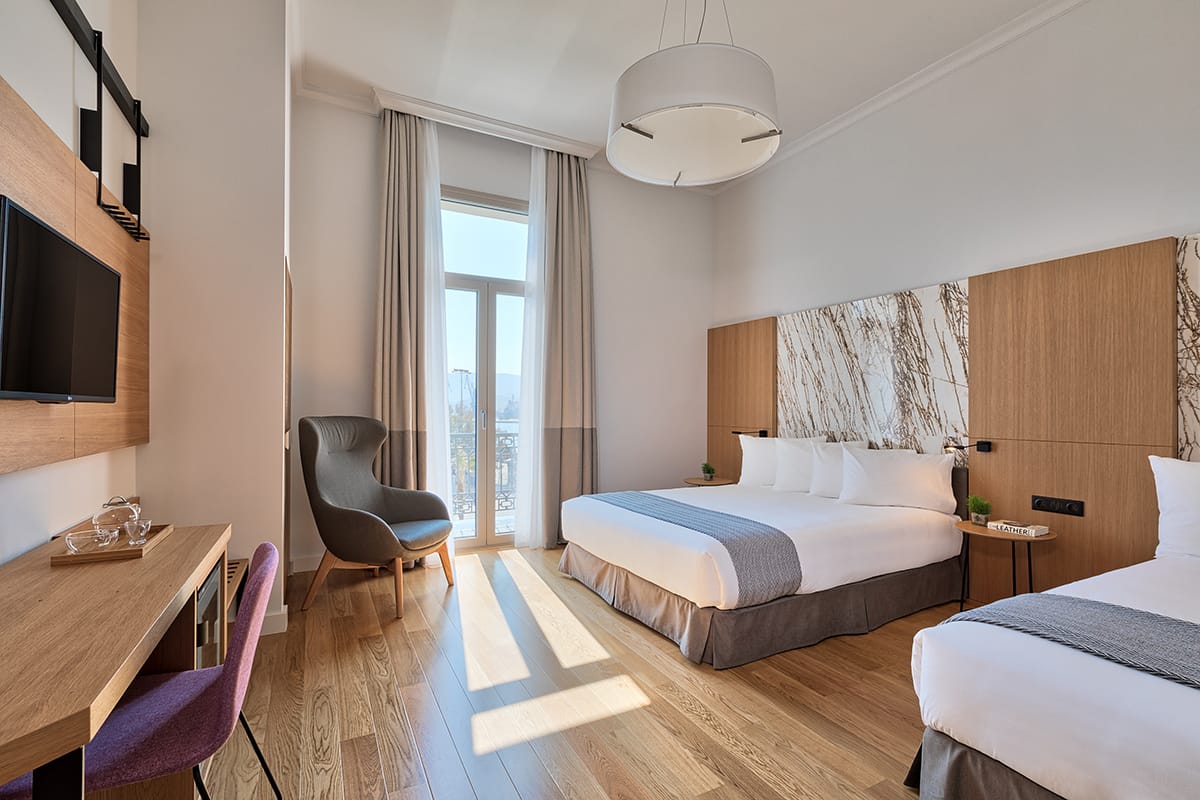 Deluxe triple room sea view
