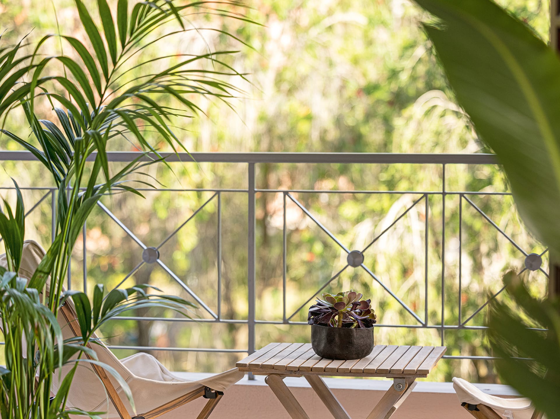 Family Interconnecting Apartment with Balcony
