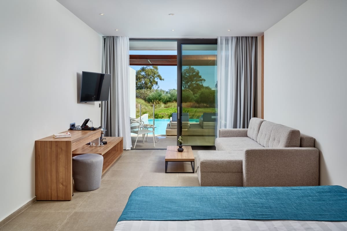 Junior Suite with Private Pool & Garden View