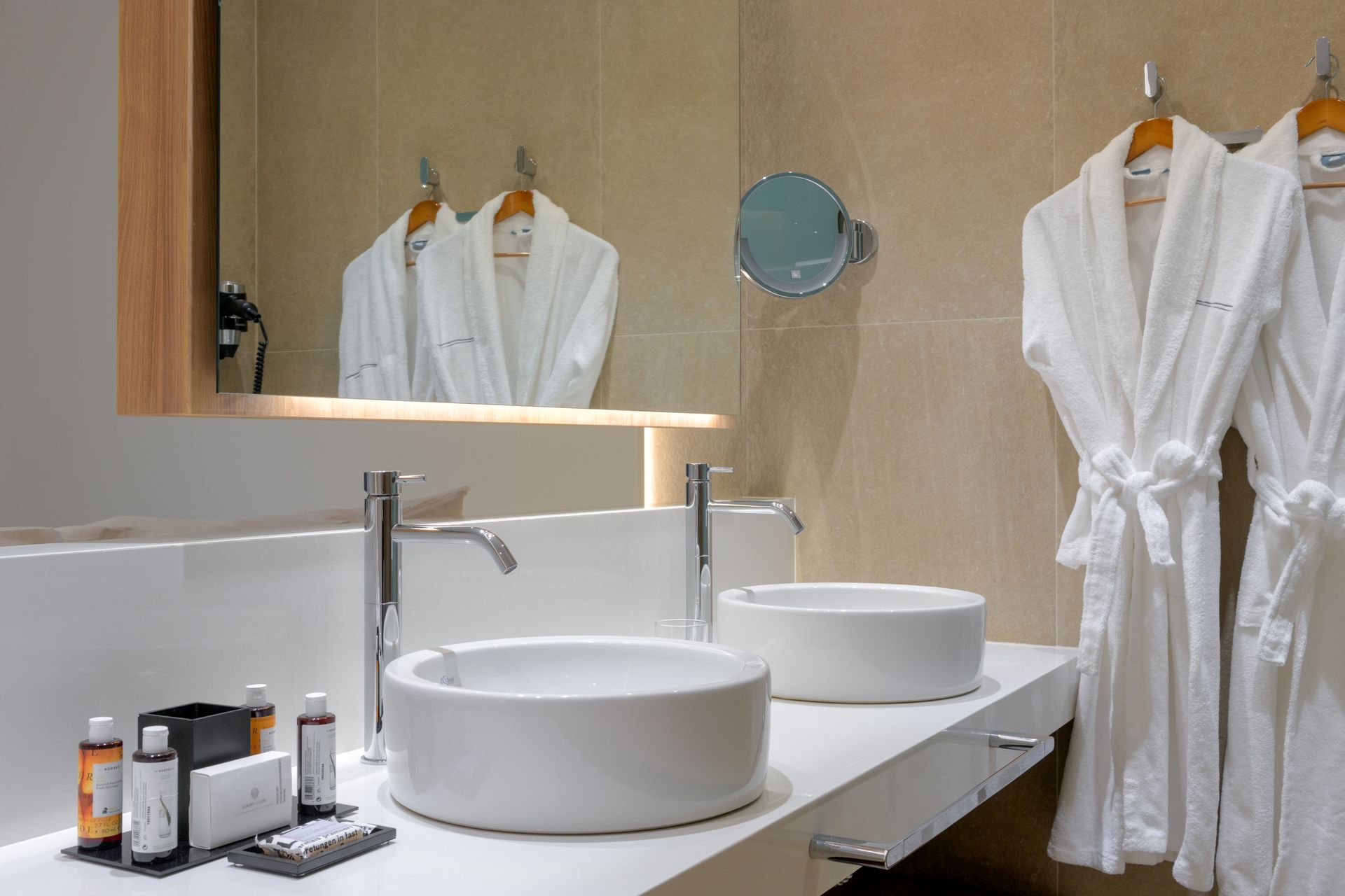 Junior Suite with Private Pool &amp; Sea View