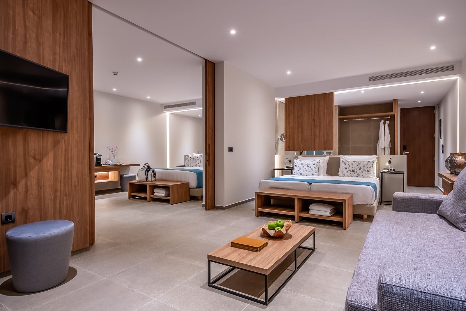 Two-Bedroom Suite with Private Pool &amp; Sea View