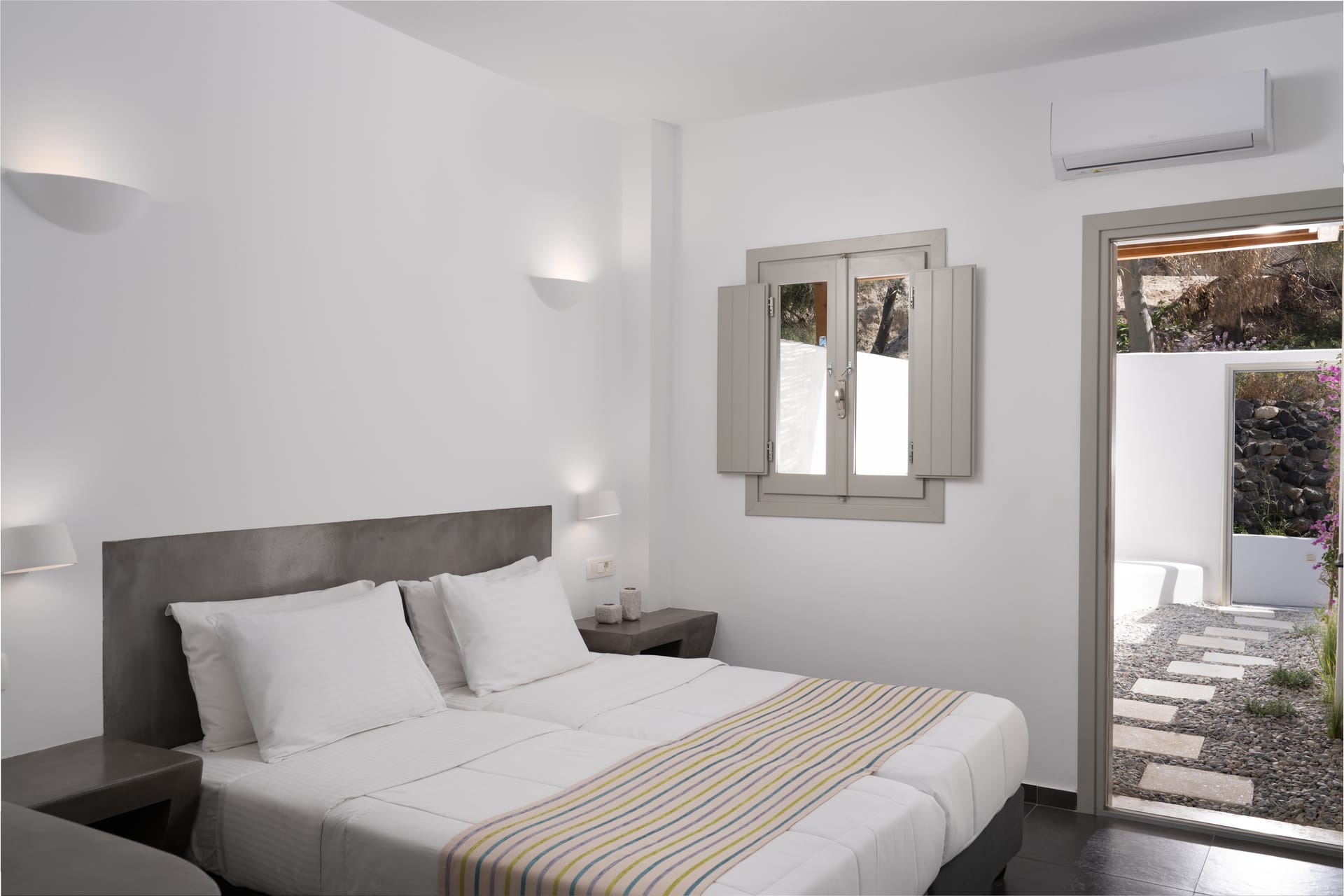 Classic Room | Private Garden