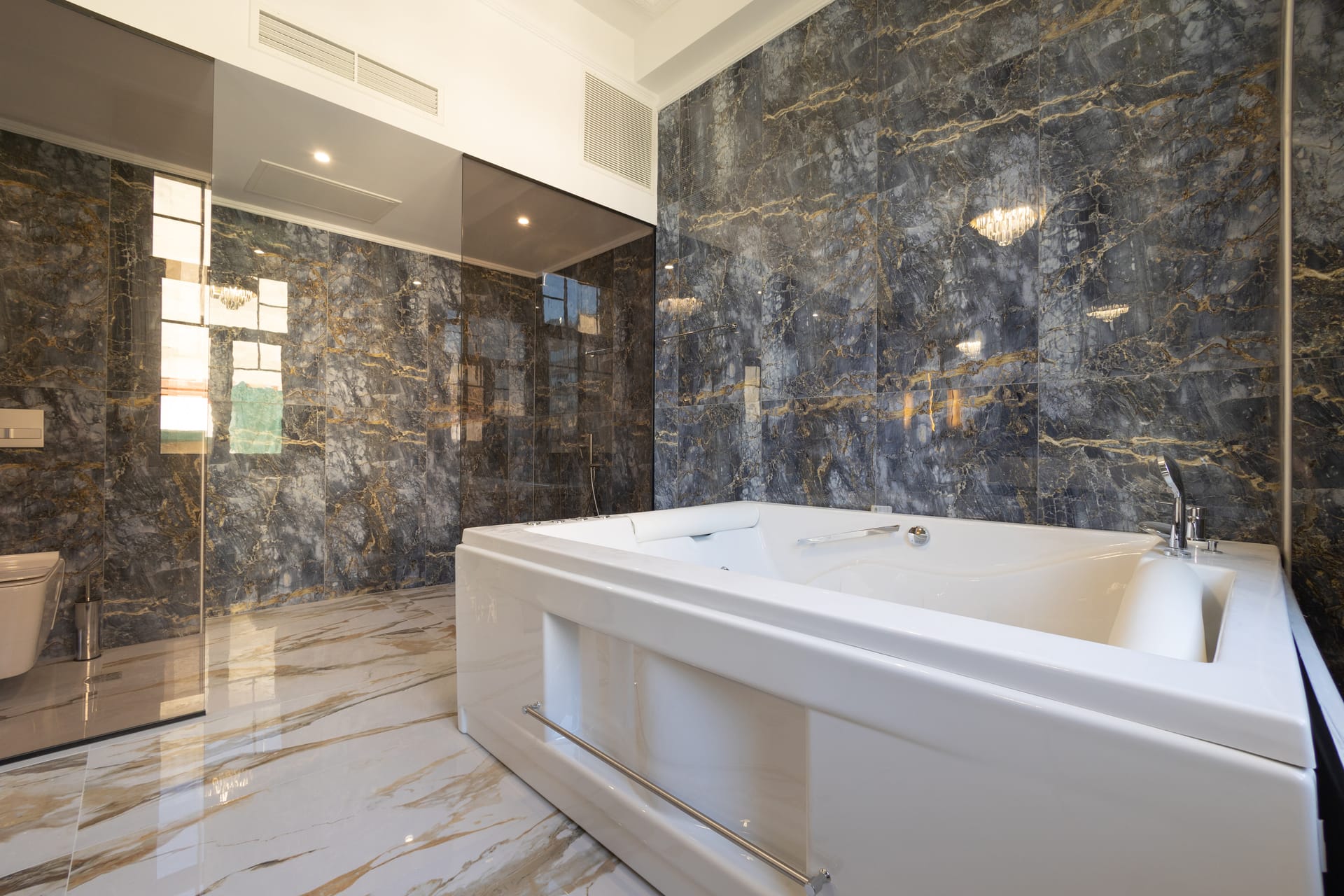 Junior Suite with Jacuzzi