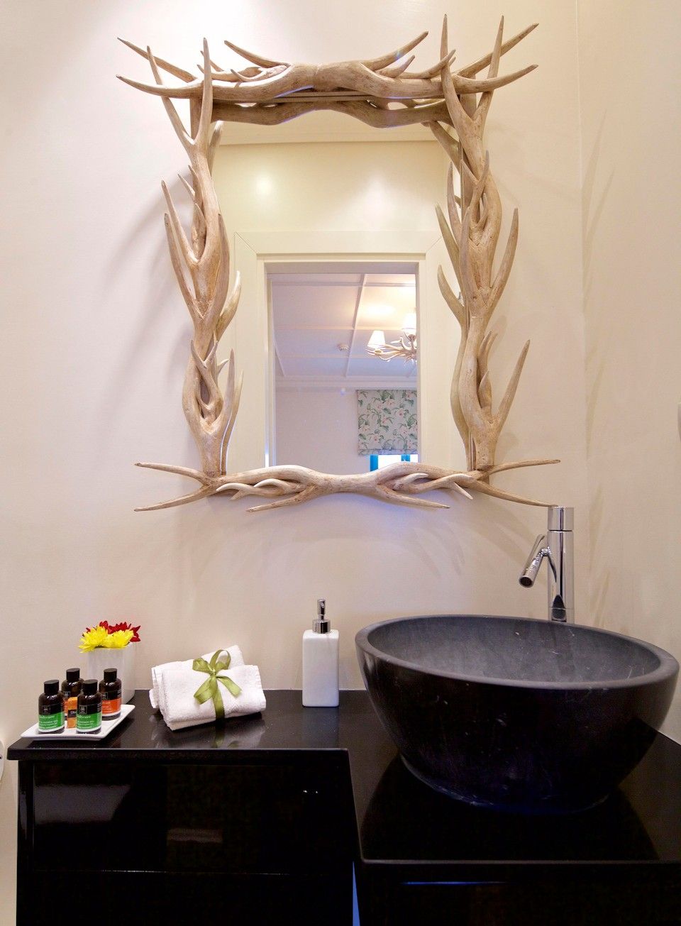 Executive luxury Suite with Fireplace – 65 sq.m.