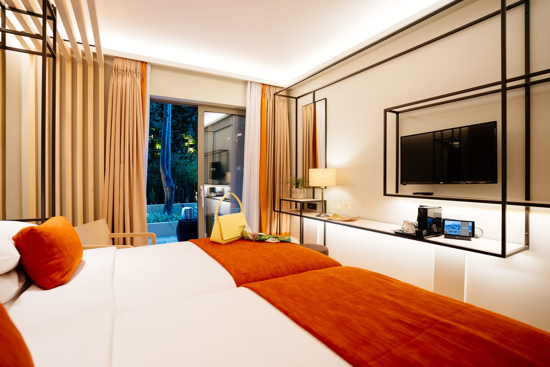 Superior Room with Urban Private Garden -  Newly Renovated