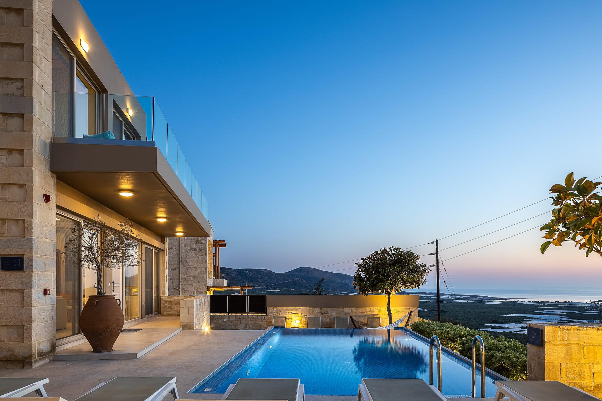 Villa Elpida I Sea view &amp; heated* pool!