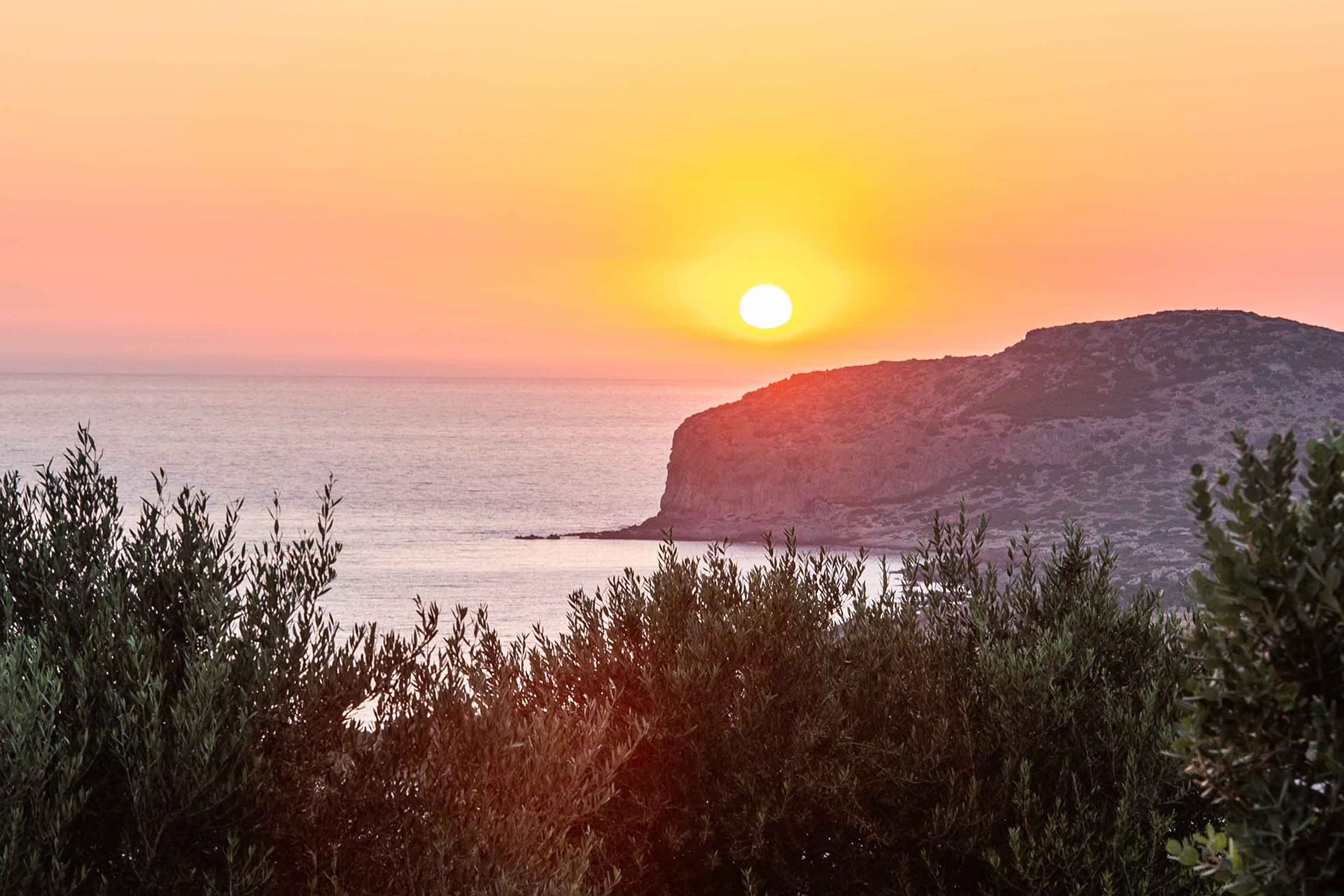 Villa Mare I Free* Heated pool &amp; Infinite blue!