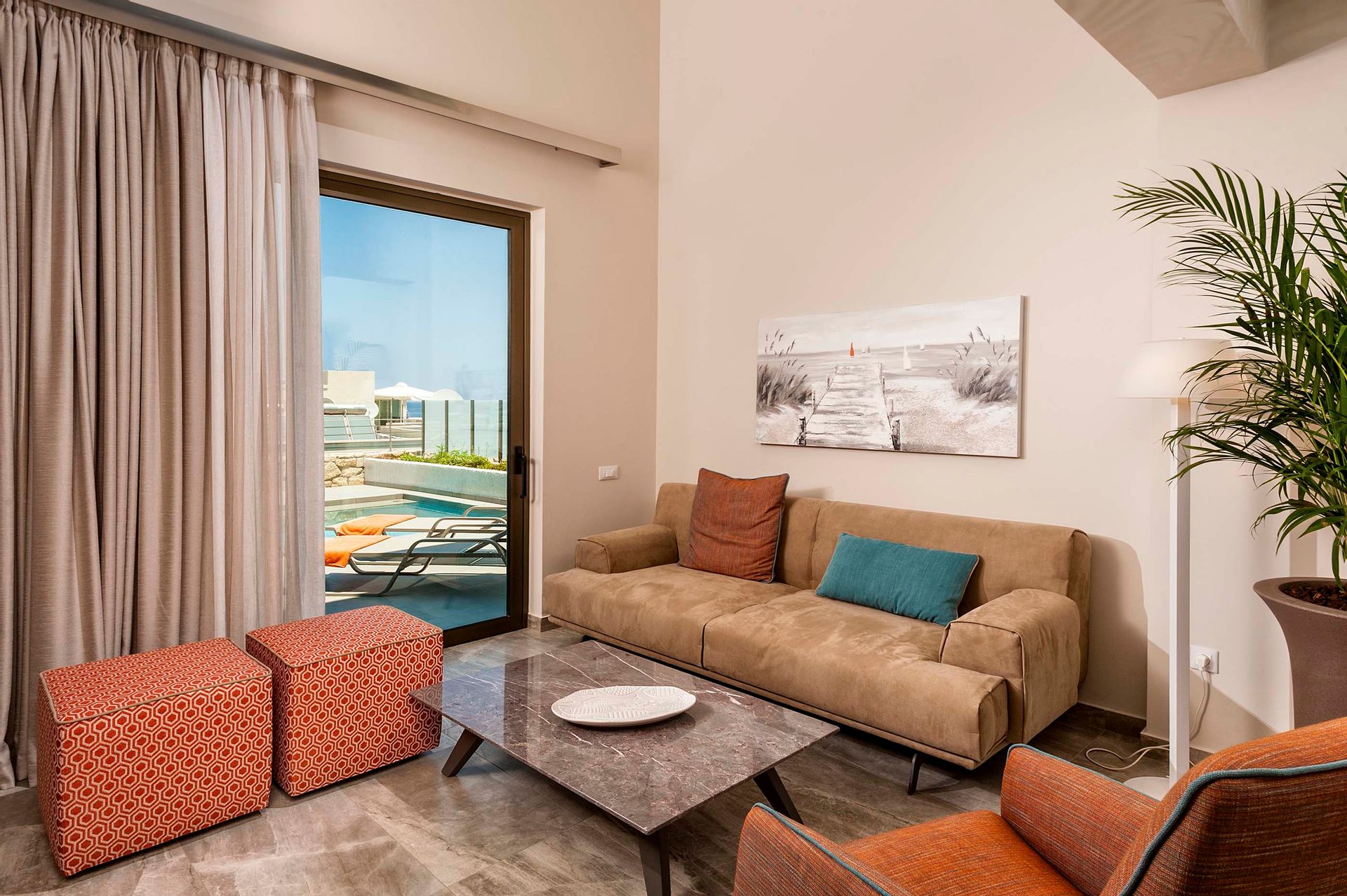 Elvoria Villa II - Luxury close to the Sea