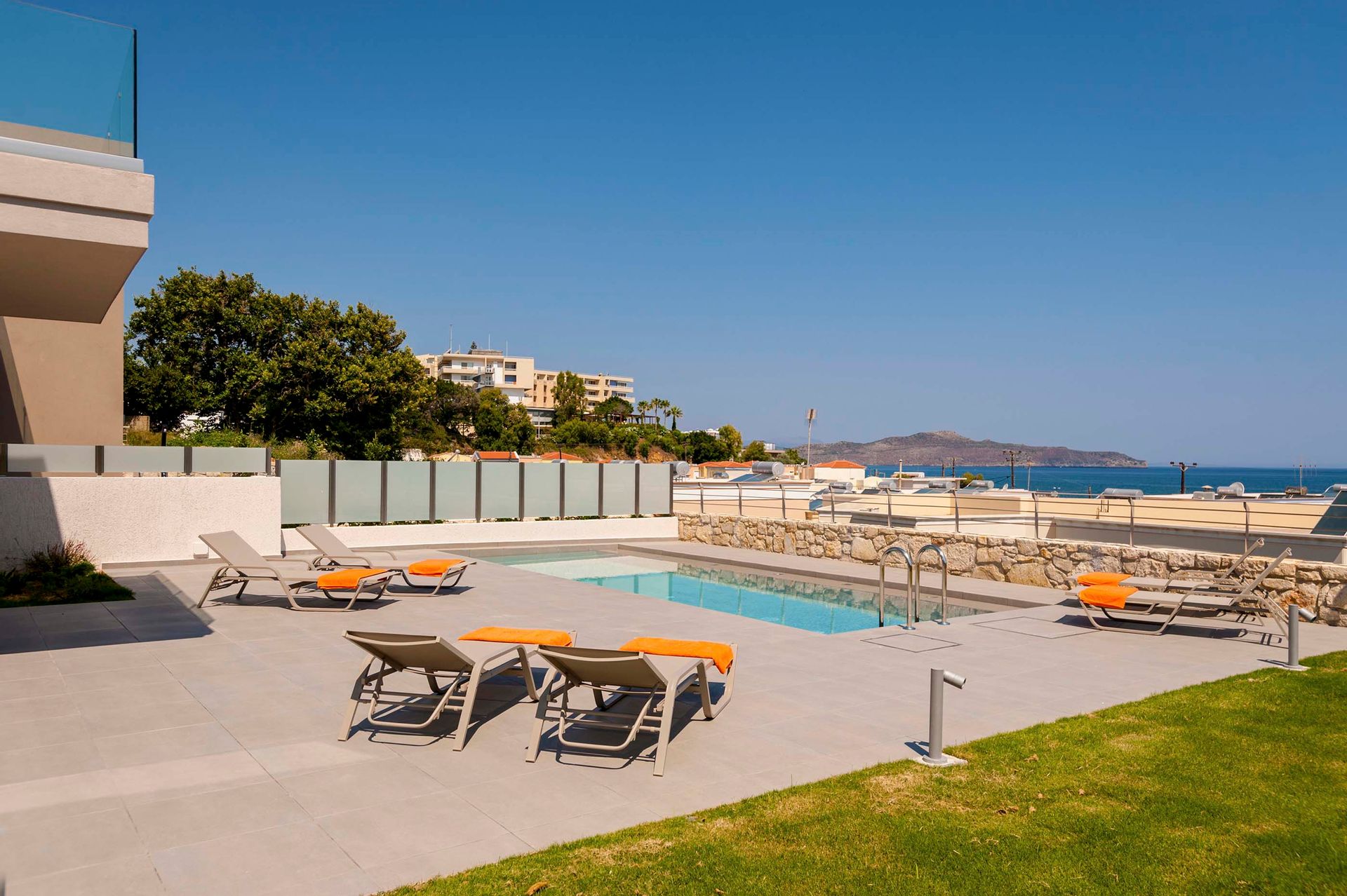 Elvoria Villa I -Luxury close to the Sea!