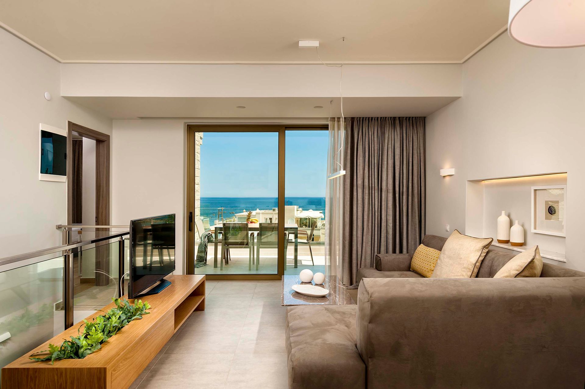 Elvoria Villa I -Luxury close to the Sea!