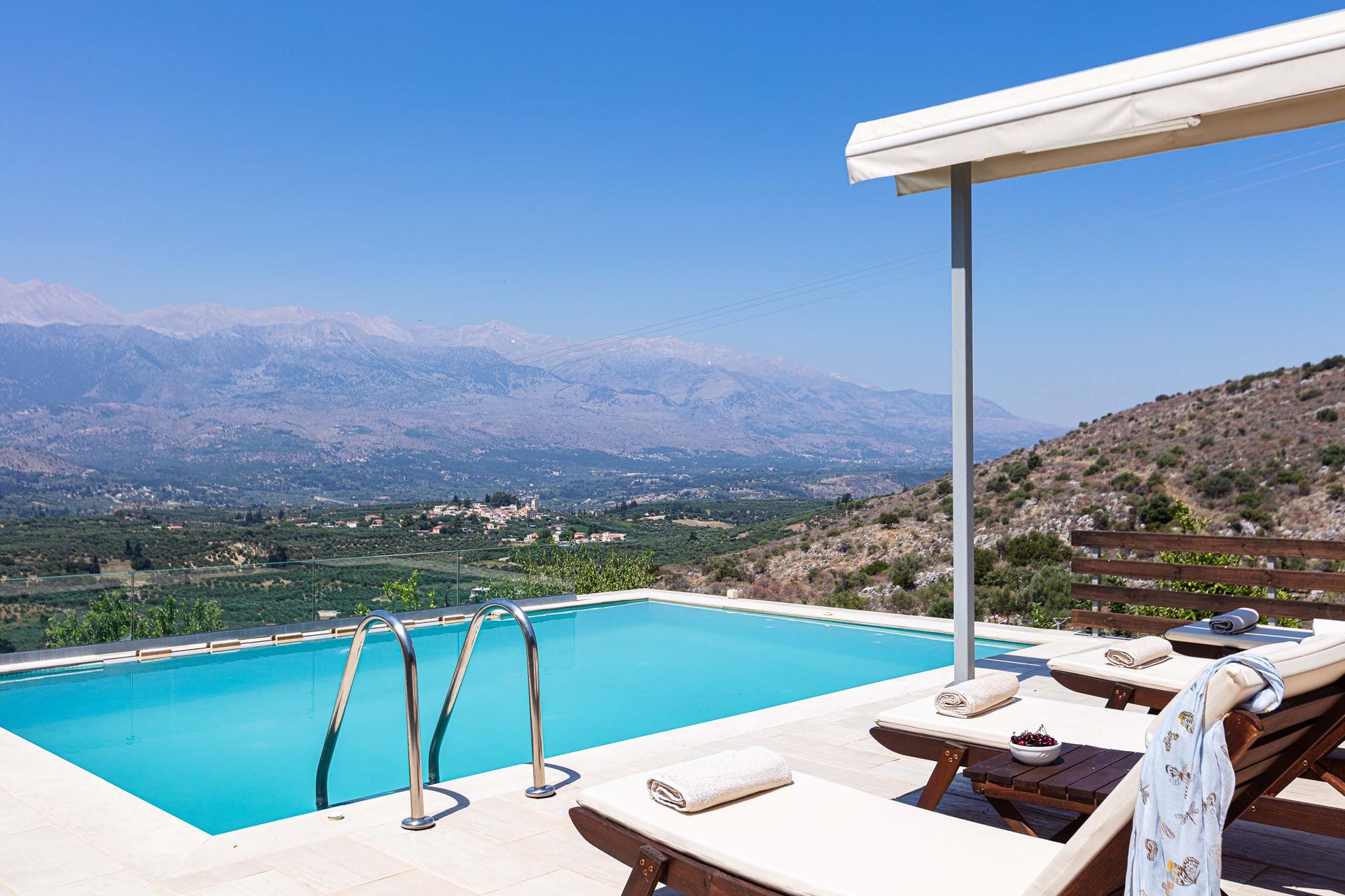 Villa Amygdalia I Luxury with pool & mountain view