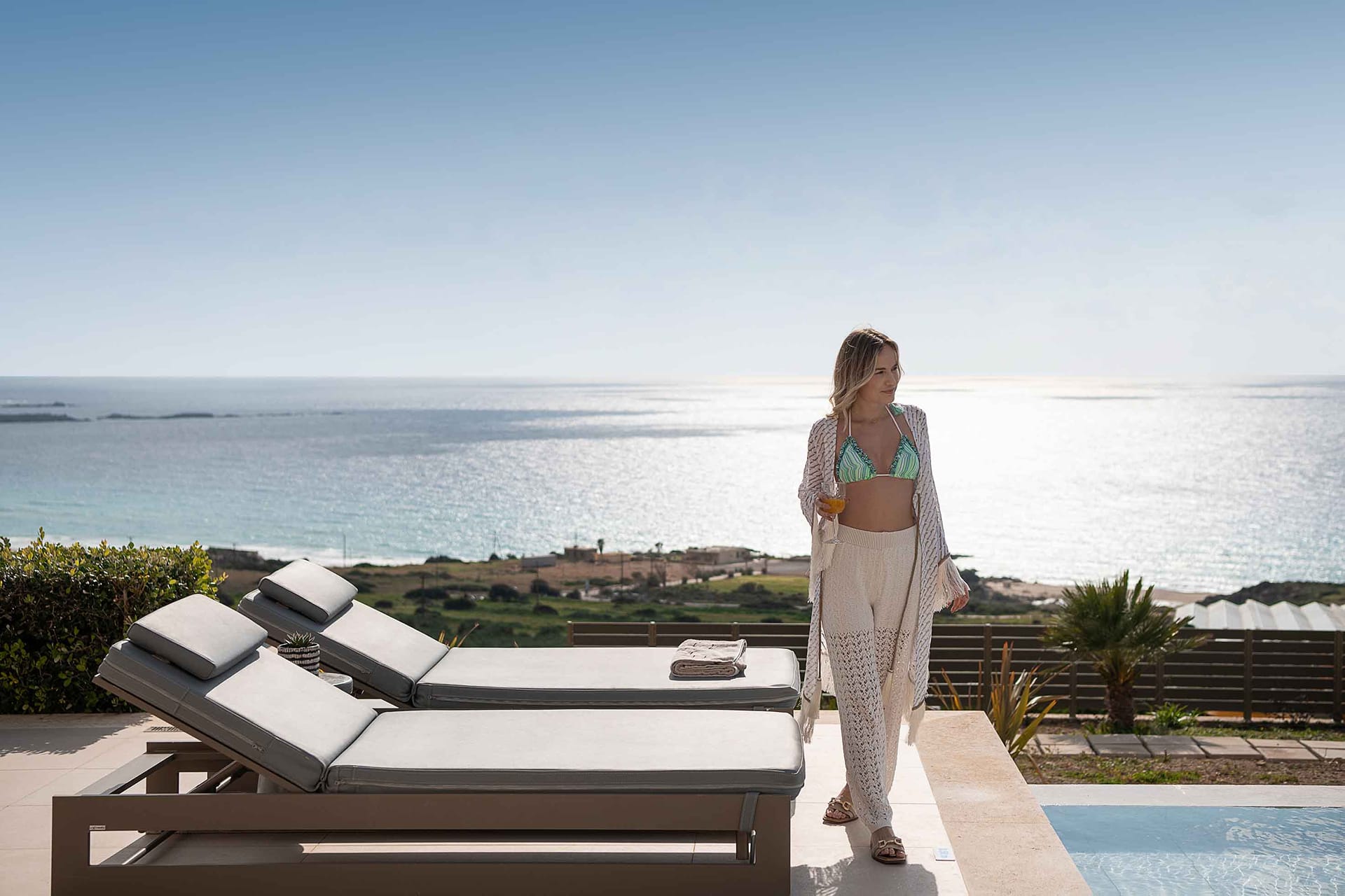 Cielo e Mare villas | Free* heated pools & seaview