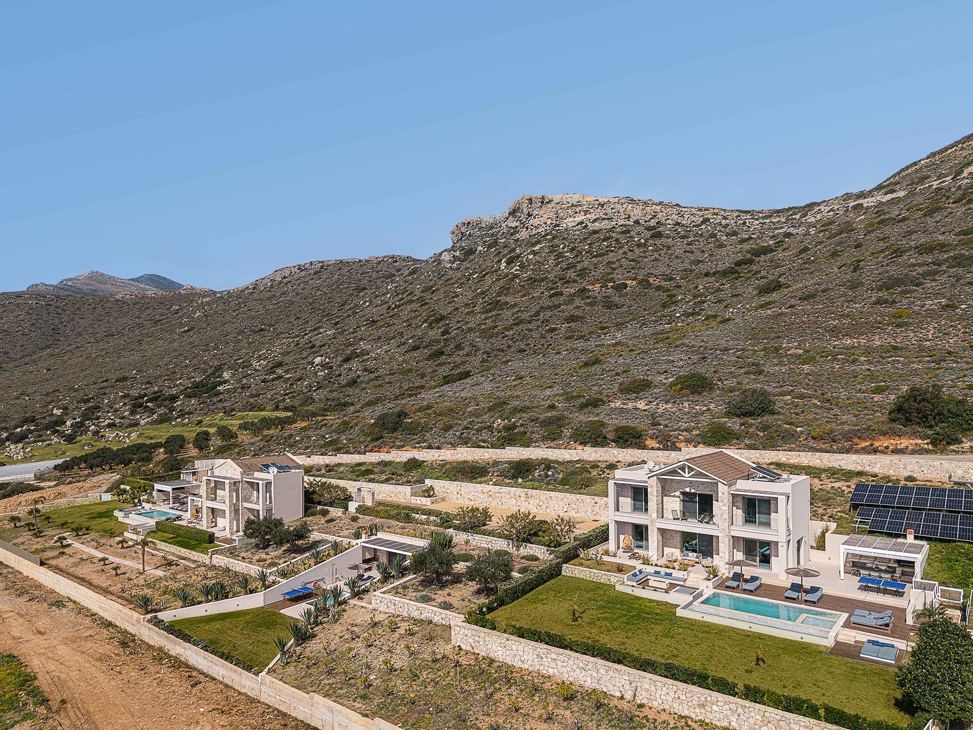Cielo e Mare villas | Free* heated pools & seaview