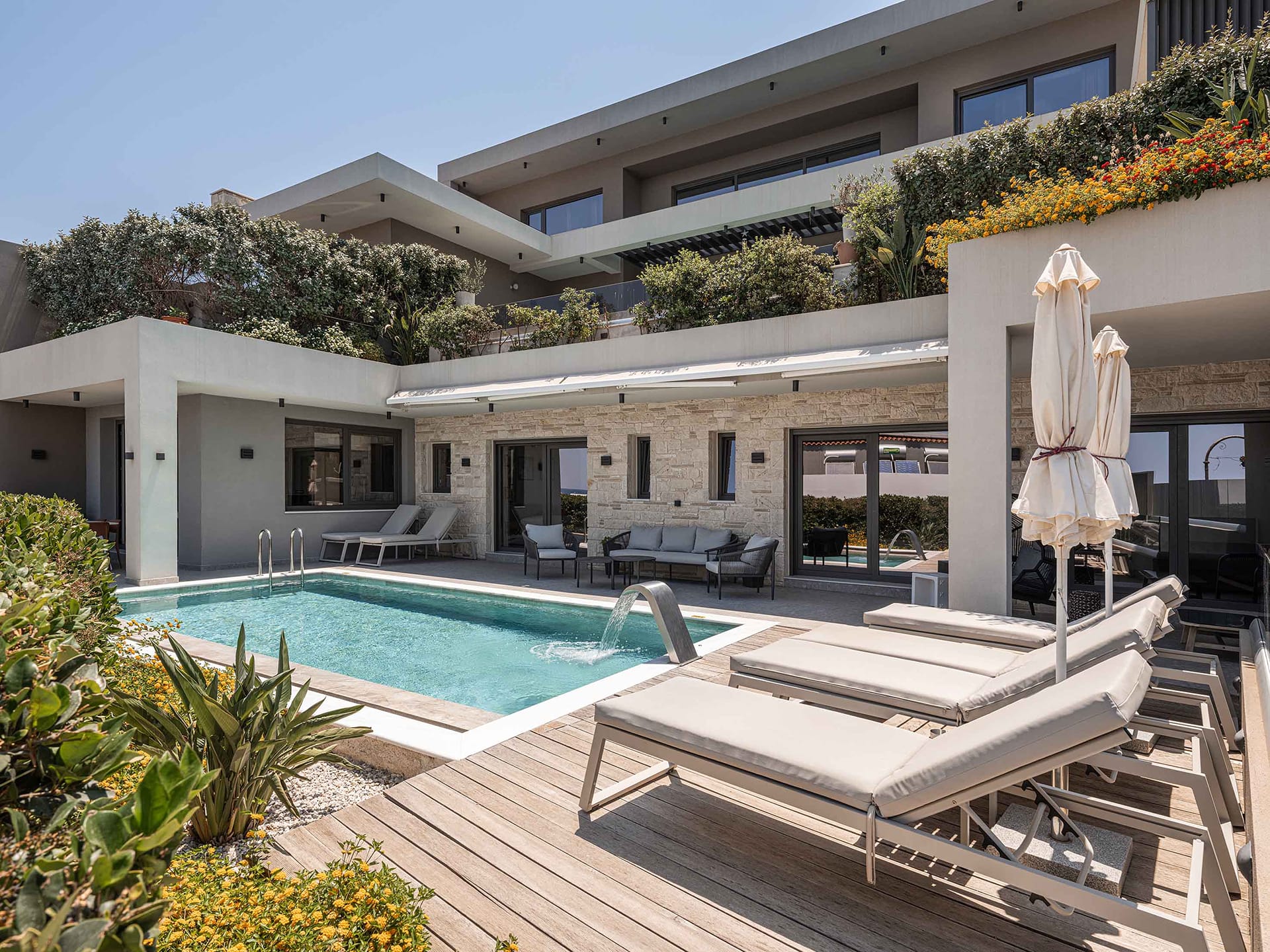 Lusol Seafront Villa I-Free* Heated pool 100m Sea