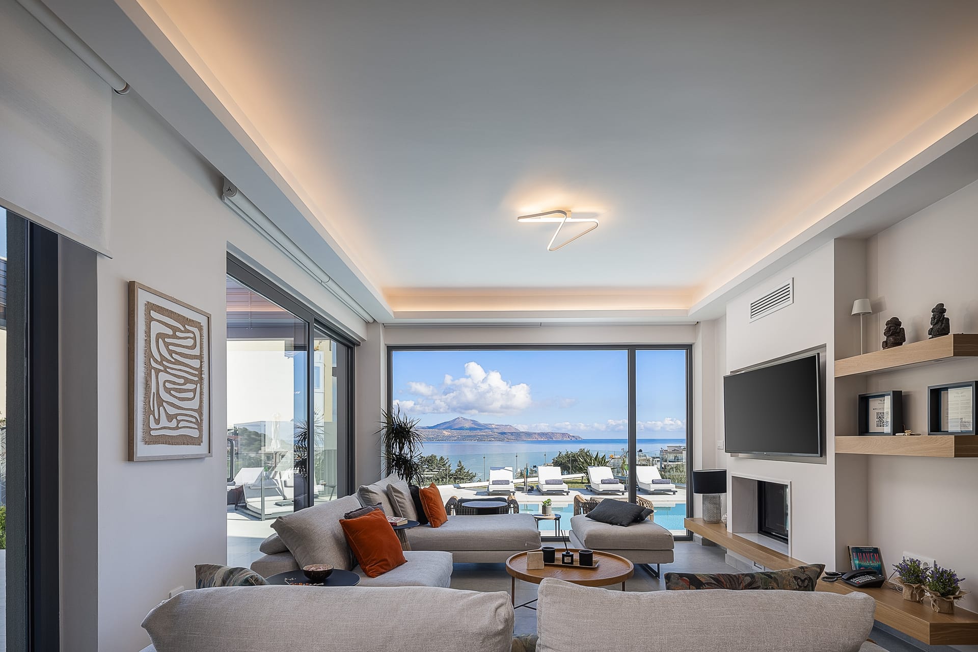 Kalyves Royal Villa | Free*heated pool gym &amp; seaview