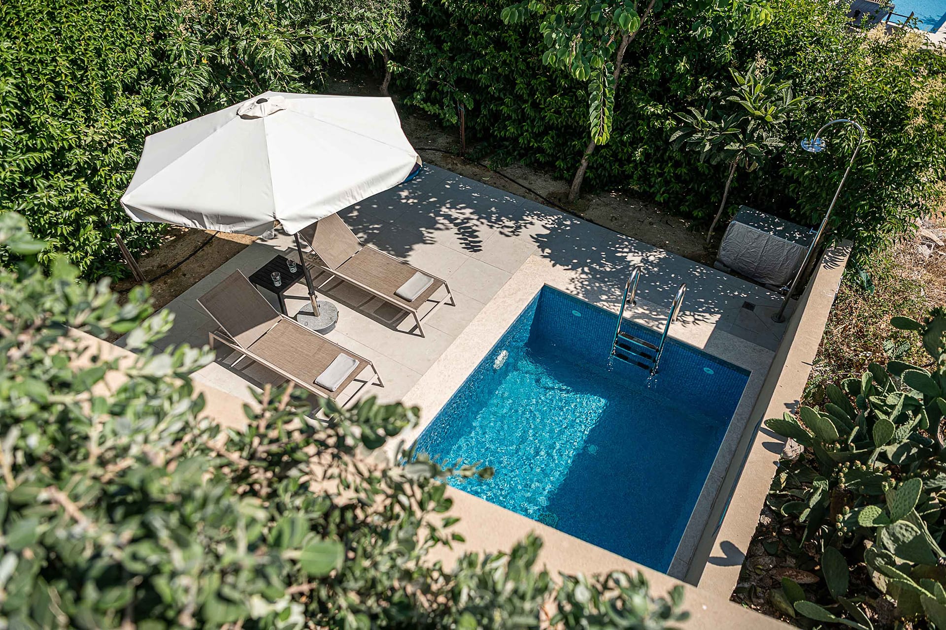 Villa Anthos | Luxury 1-Bedroom Villa Heated* Pool