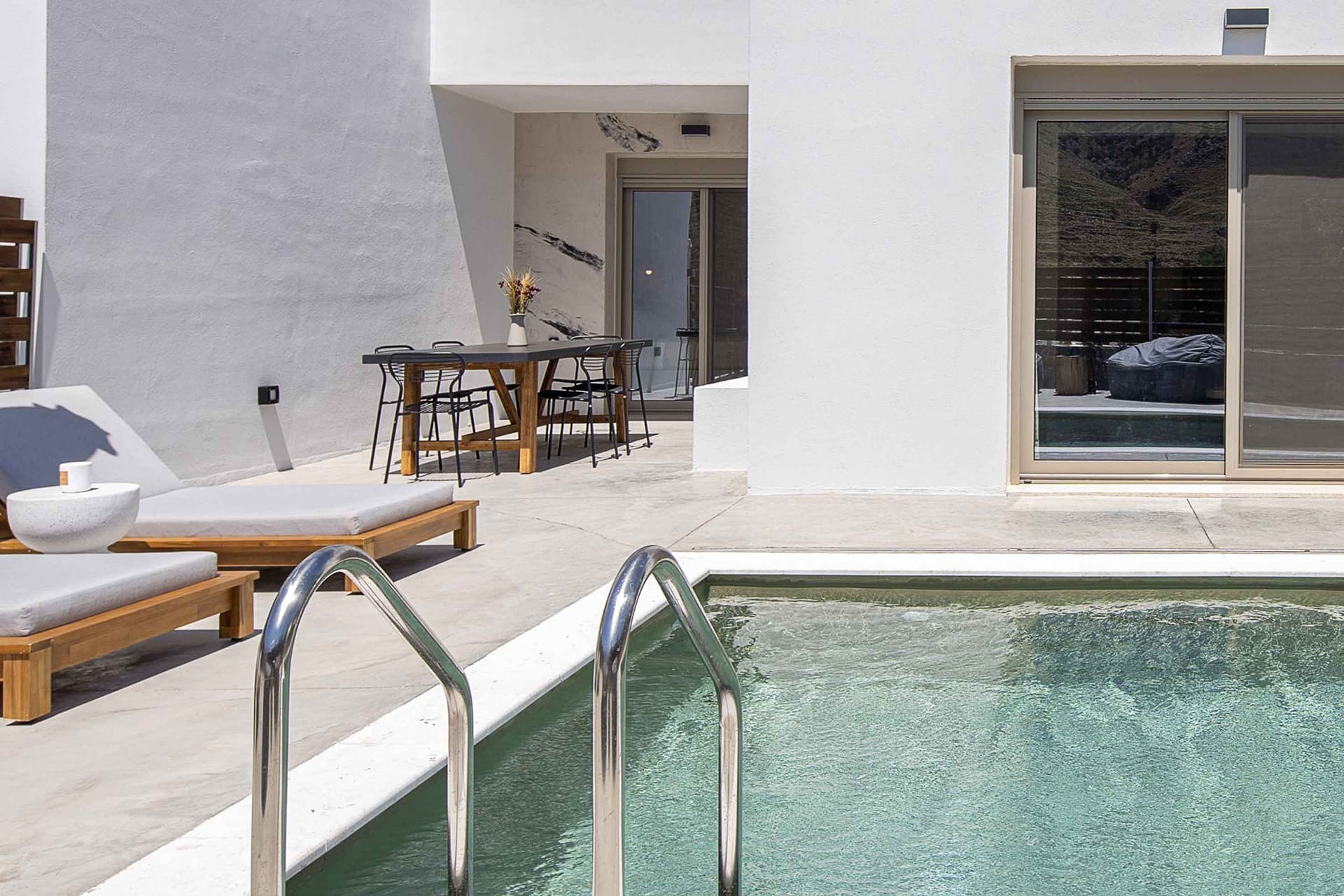 Imbros Villa II - Free* Heated Pool & Serenity!