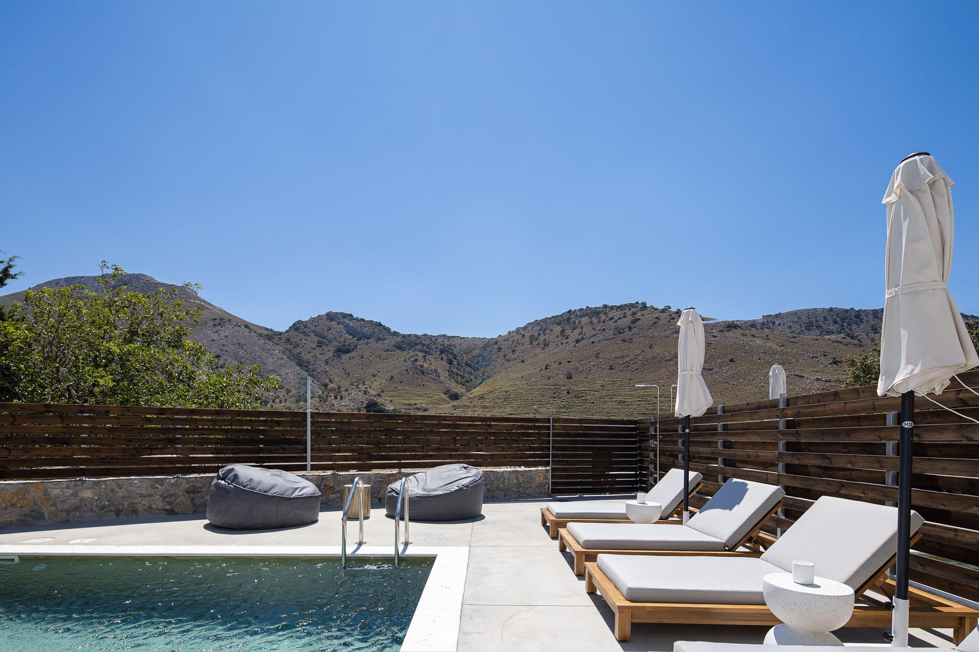Imbros Villa lll - Free* Heated Pool in mountains!