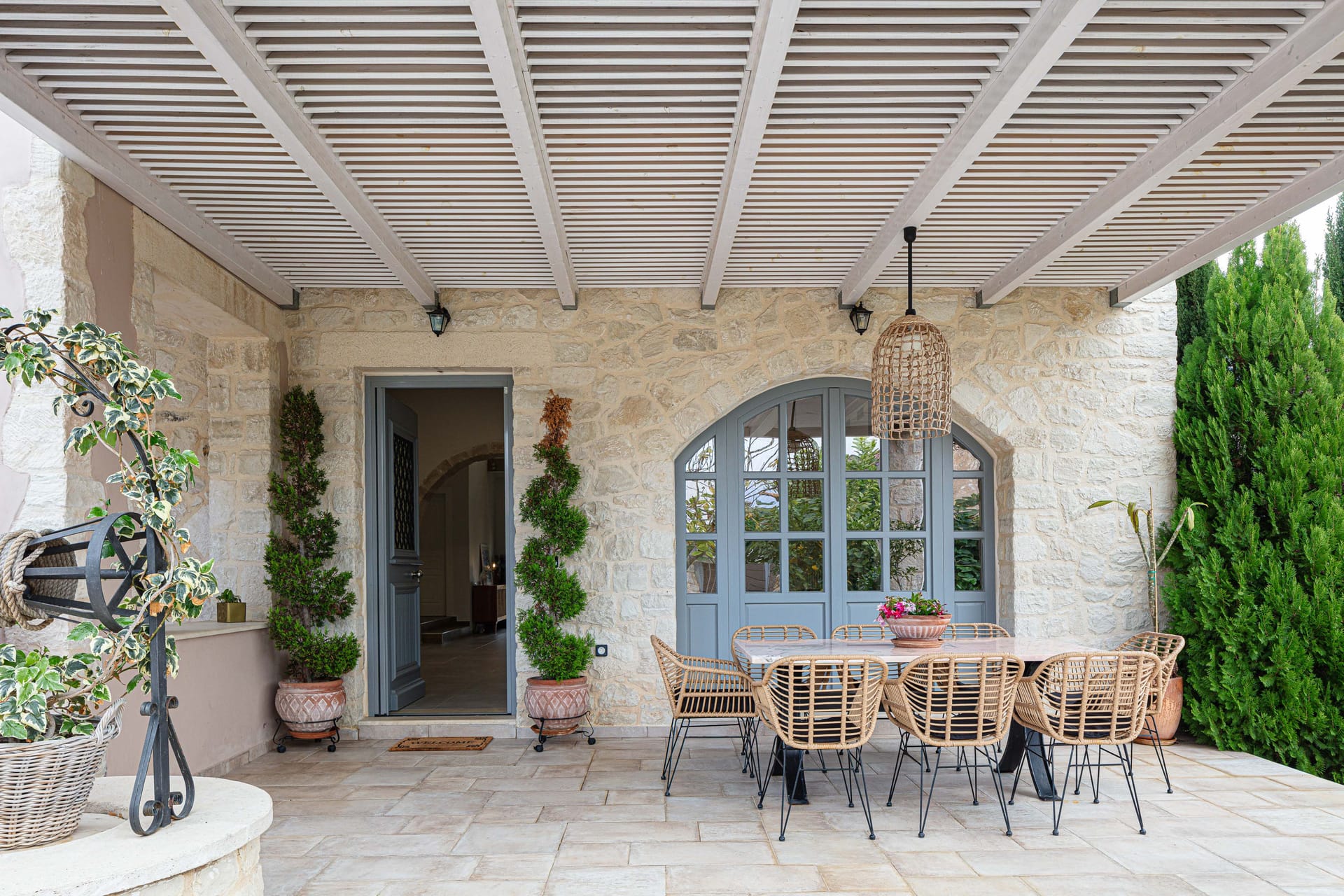 Artemis Apollonas Villa | Luxury Escape with Pool!