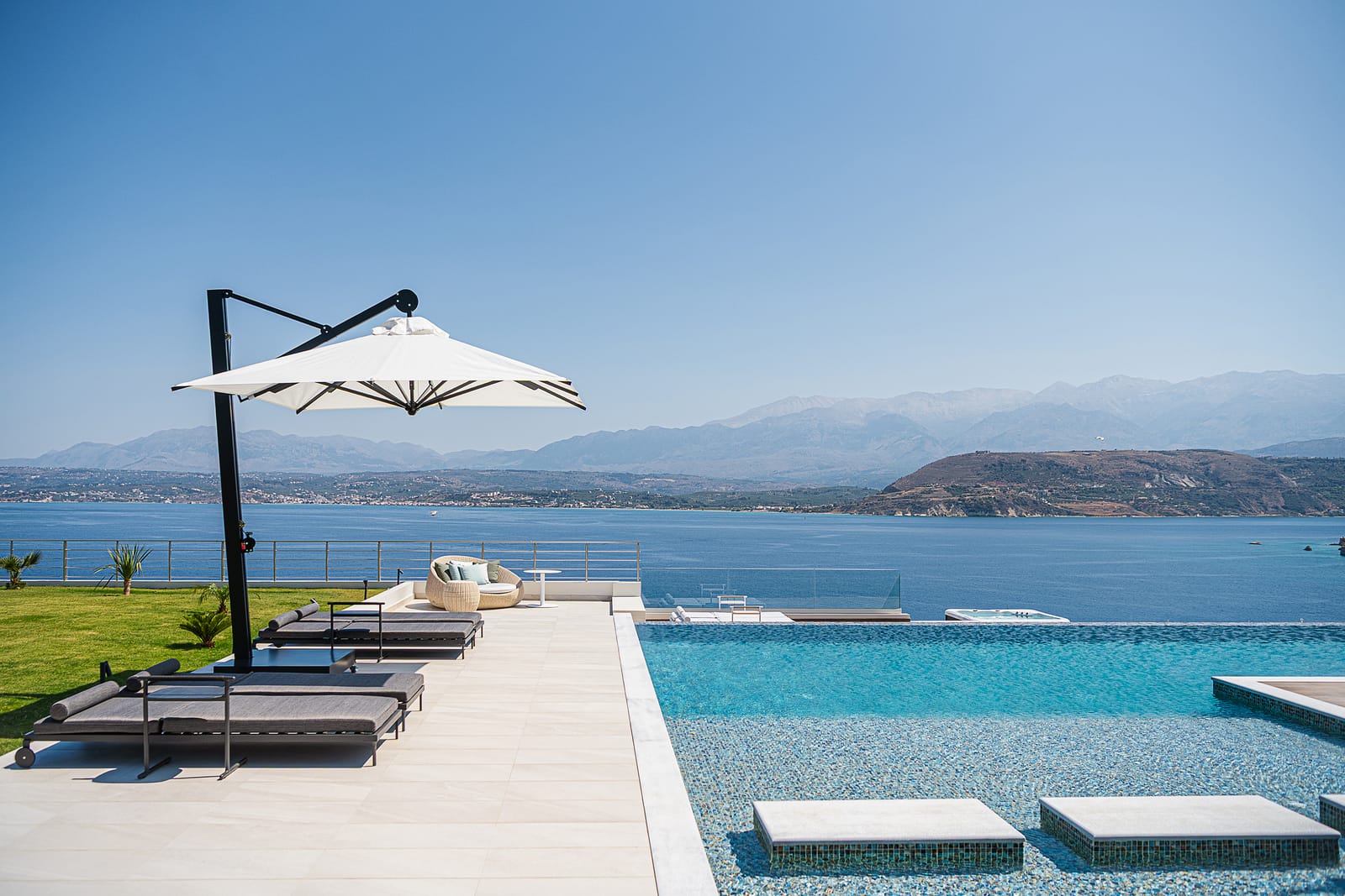 Only View Villa | Loutraki Chania