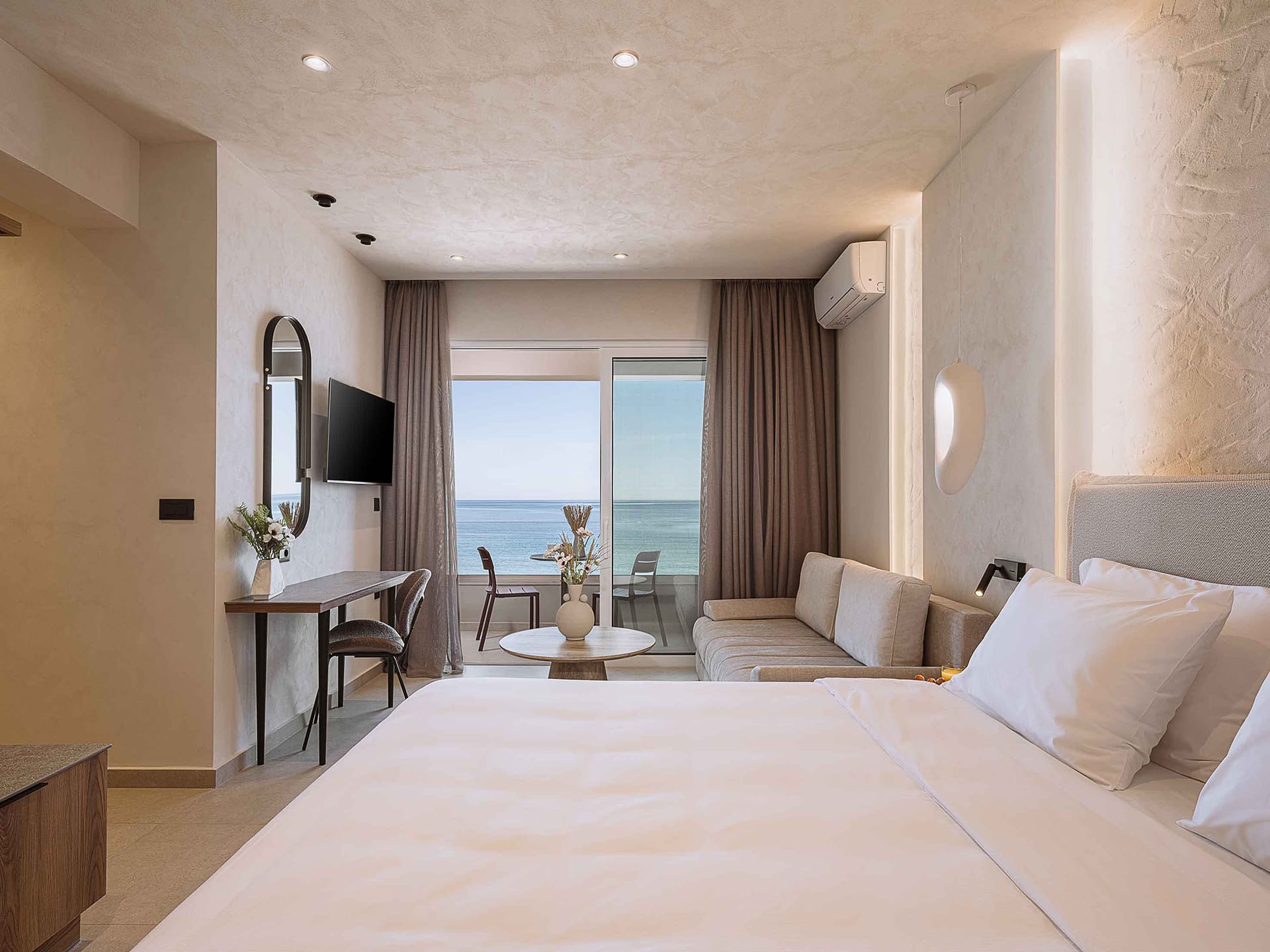 Chania Mocenigo 2 Rooms 1st Fl-Seaview 15m to sea