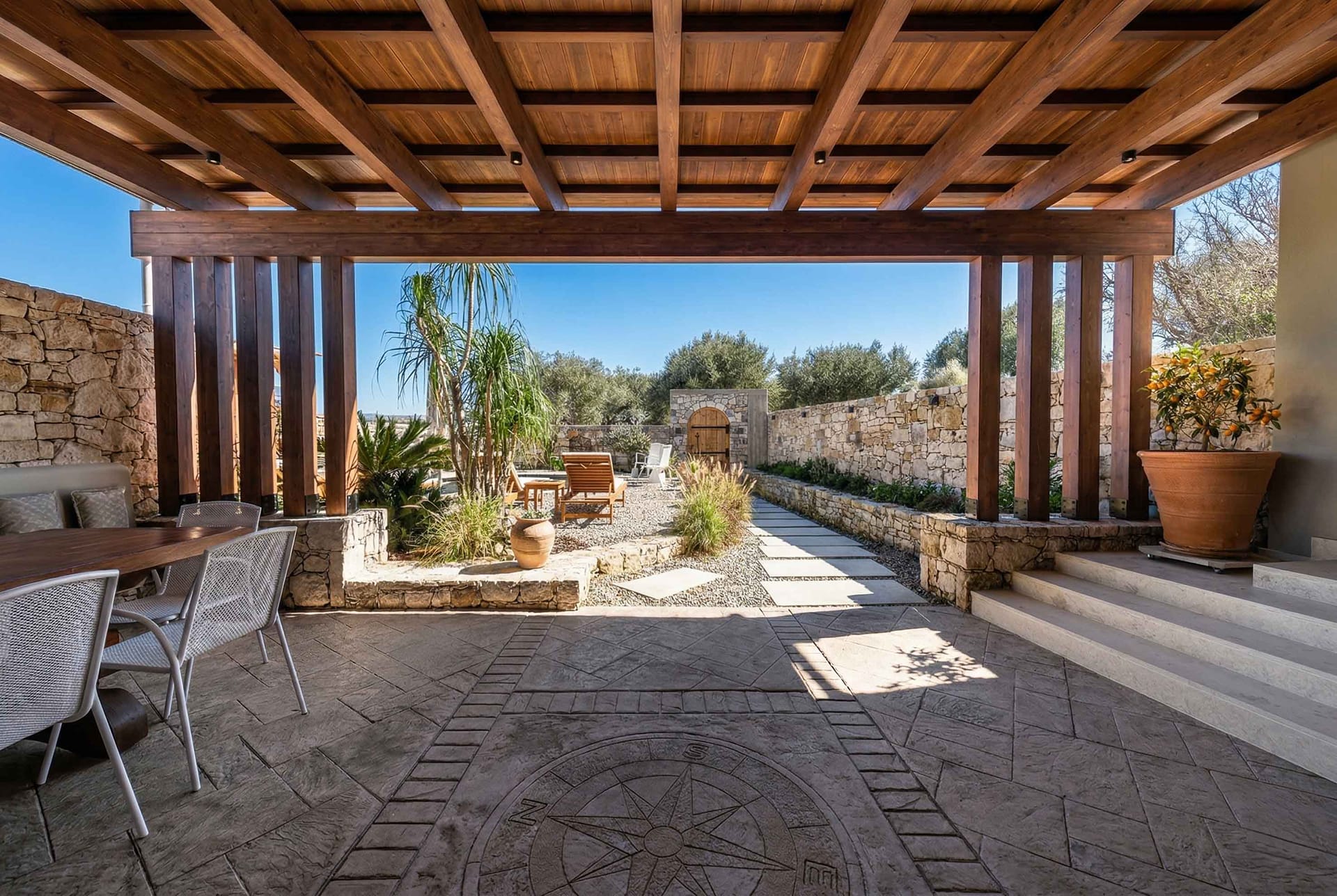 SunKeramos Retreat -Free*Heated Pool Private Villa