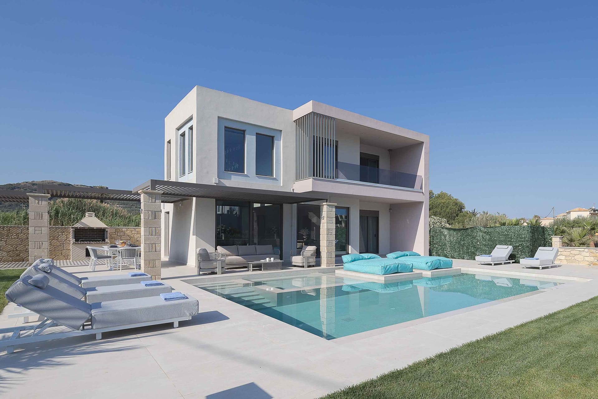 Atriora Luxury Villa | Private Pool & 150m to sea!