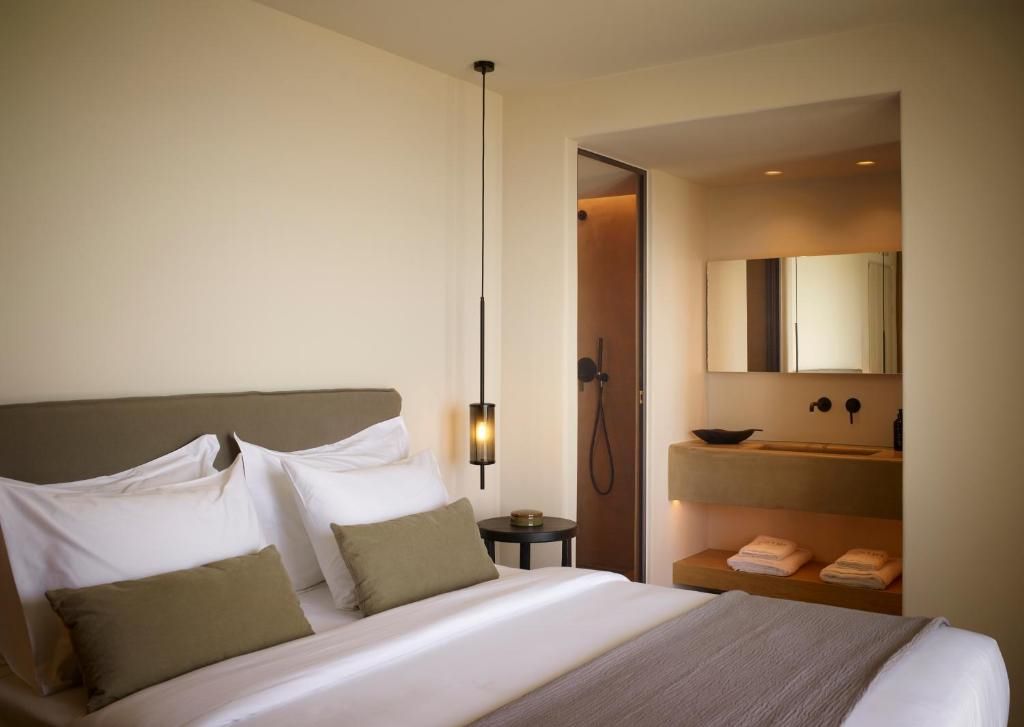 Deluxe Sea View Plunge Pool