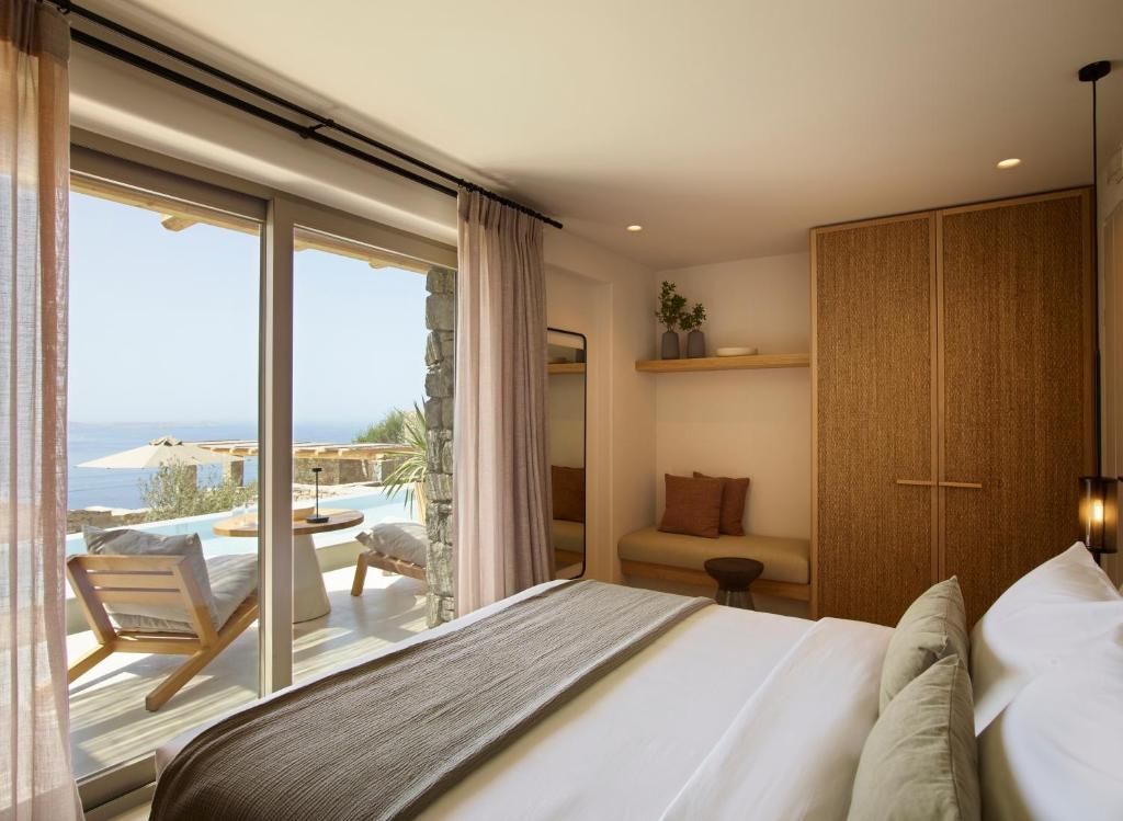 Deluxe Sea View Plunge Pool