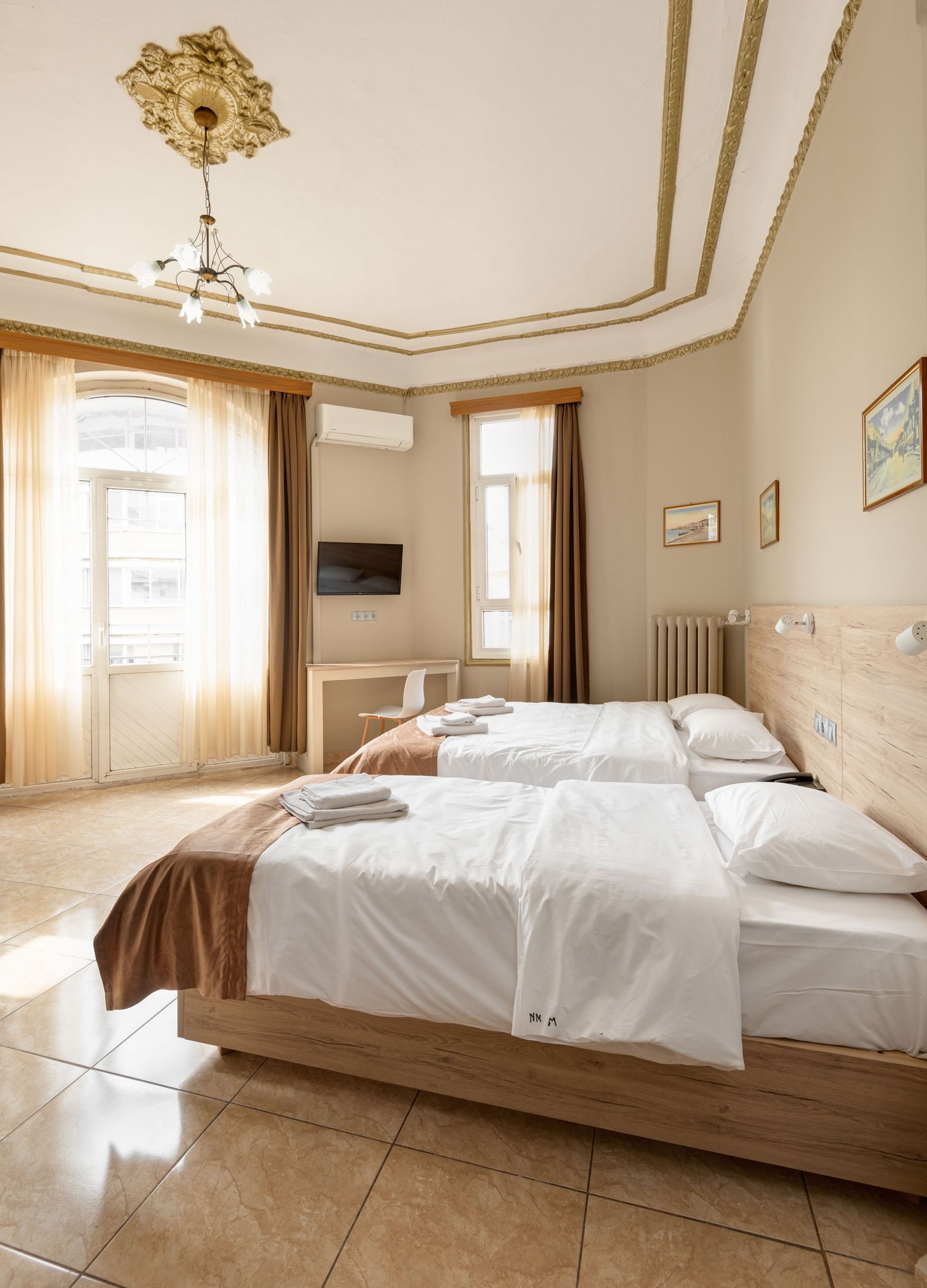 Triple Room