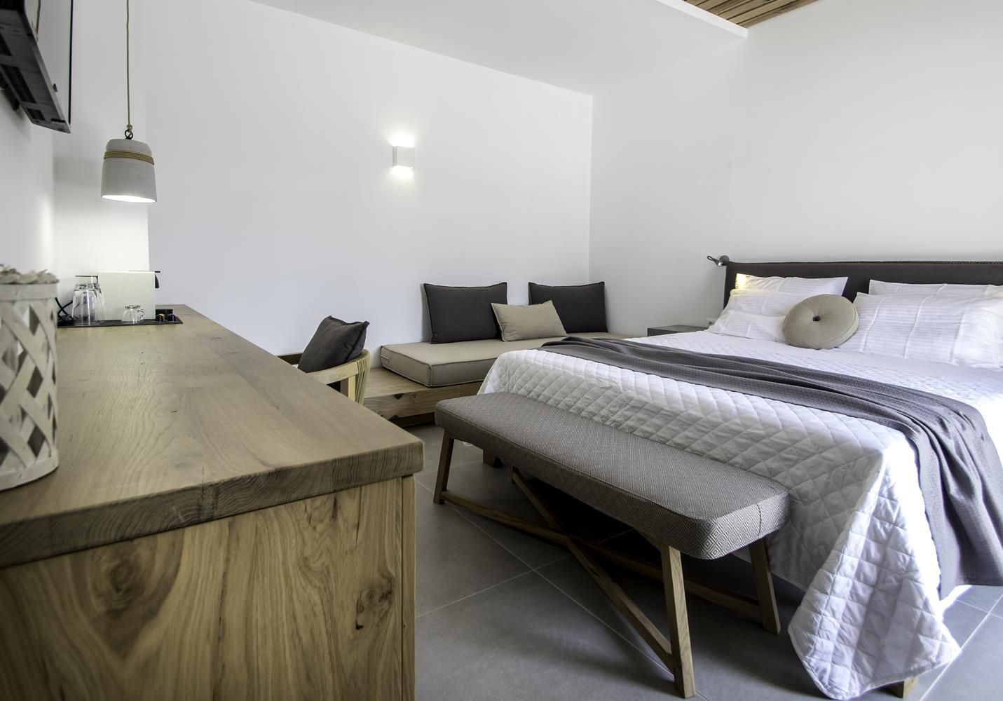 Superior Suite with Garden View