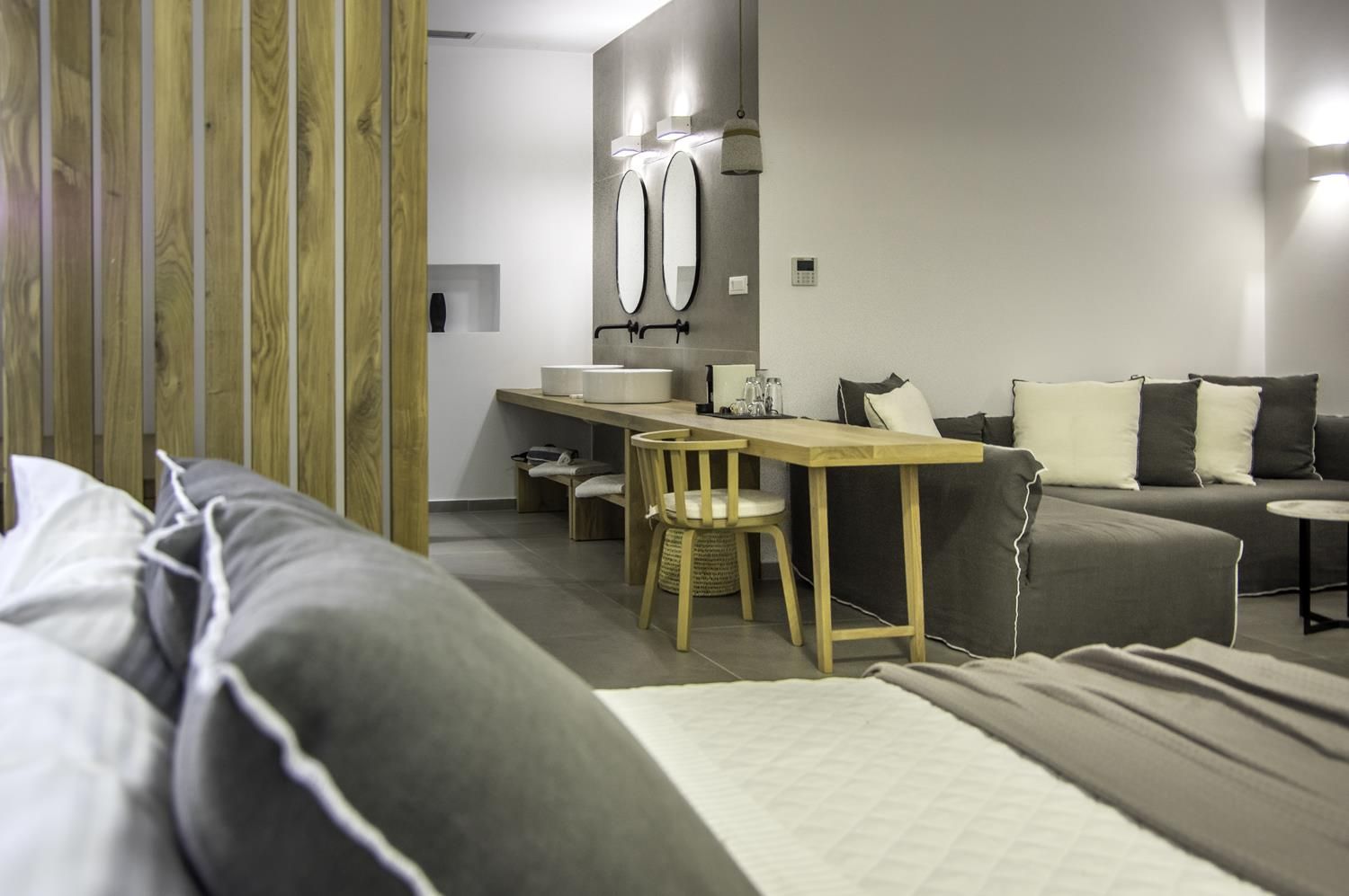 Deluxe Suite with Partial Beach View