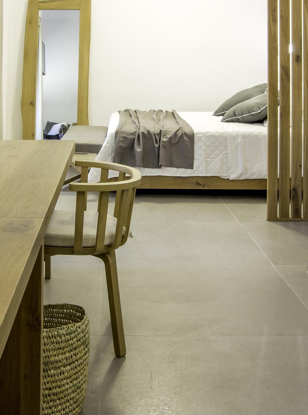 Deluxe Suite with Partial Beach View