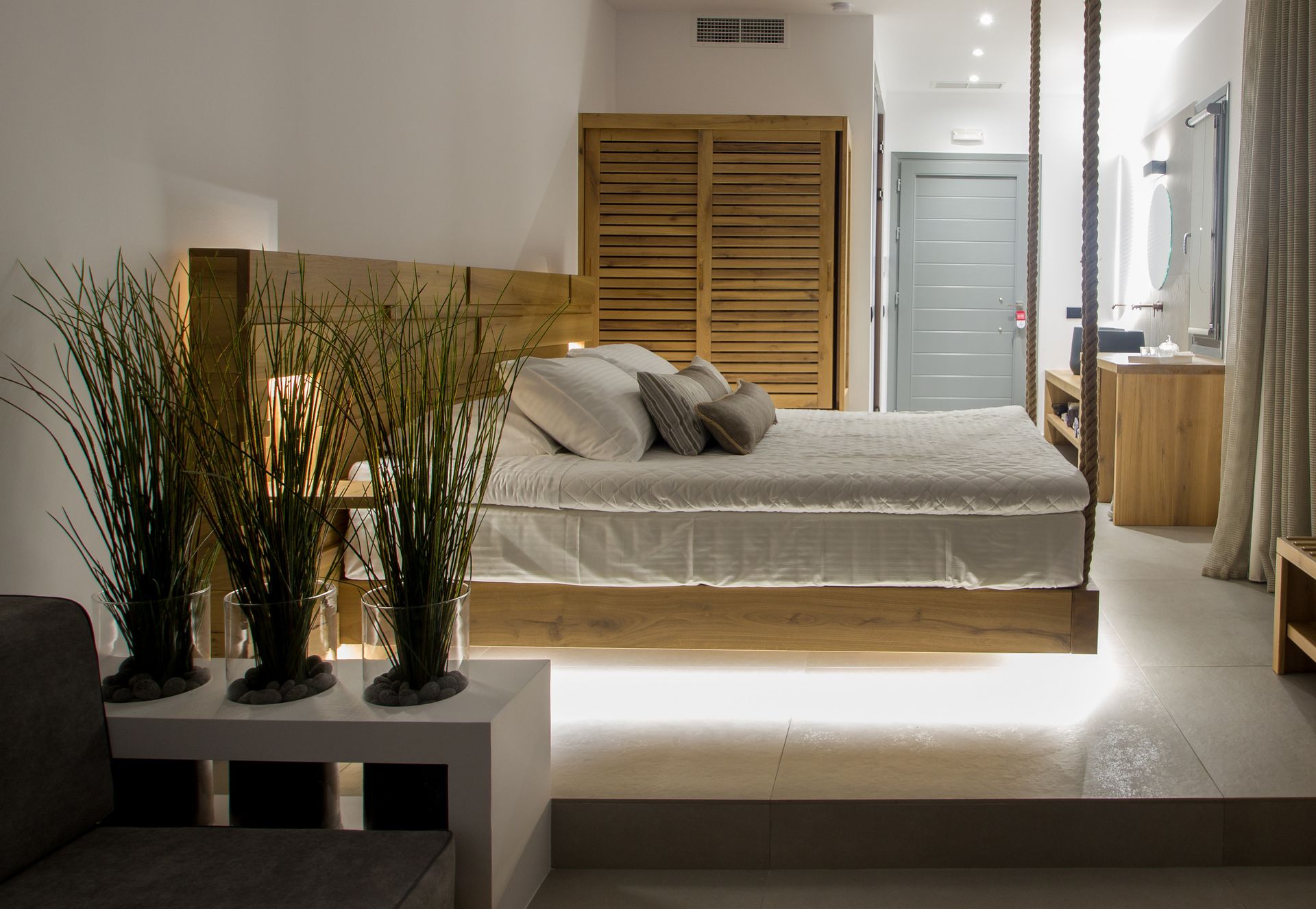 Presidential Suite with pool and sea view