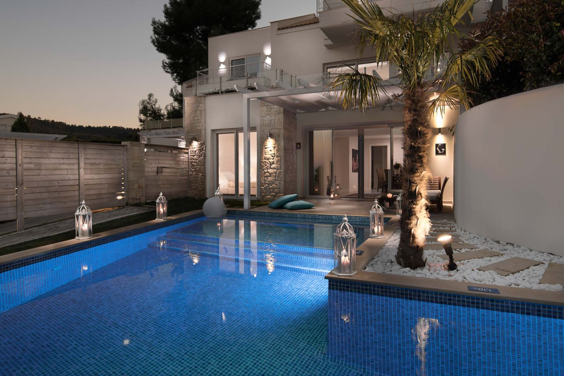 Exclusive 2 Bedroom Suite with private pool