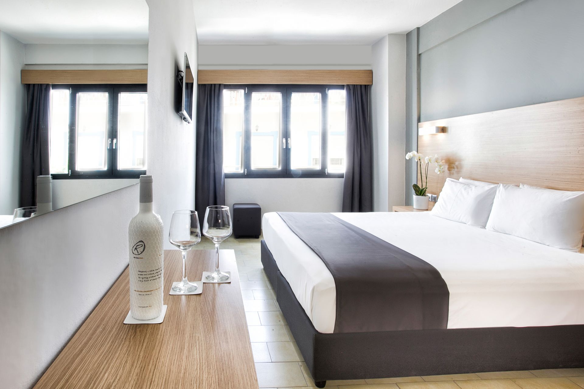 Junior Deluxe Double/ Twin Room