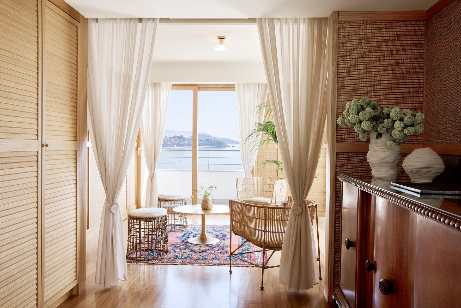 Horizon Penthouse Suite