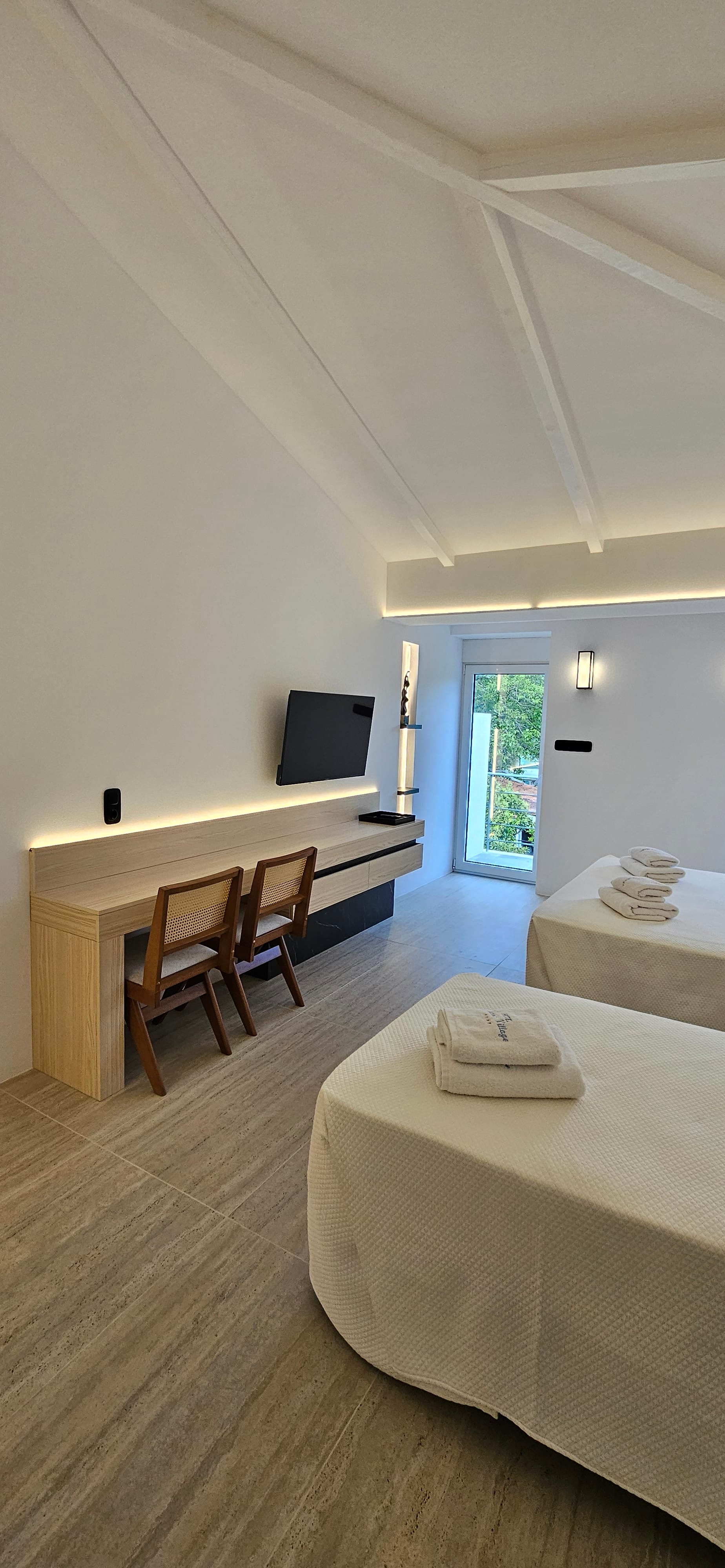 Executive Triple Room