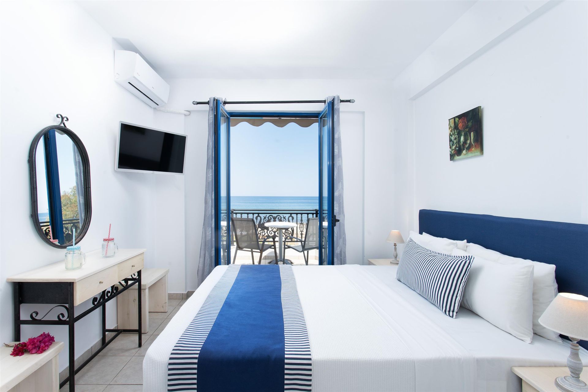 Superior Double Room | Sea & Pool View