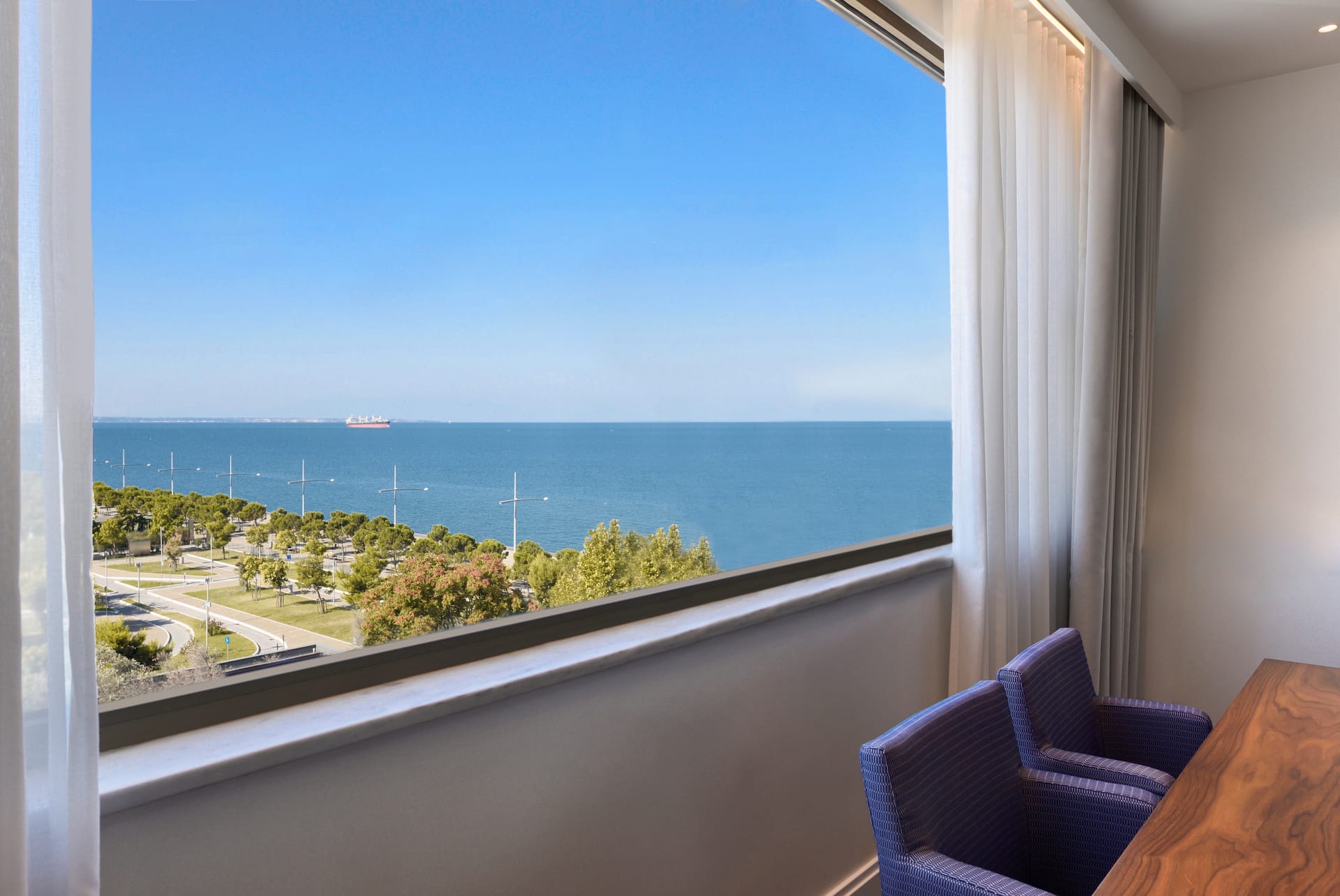 Grand Deluxe Suite