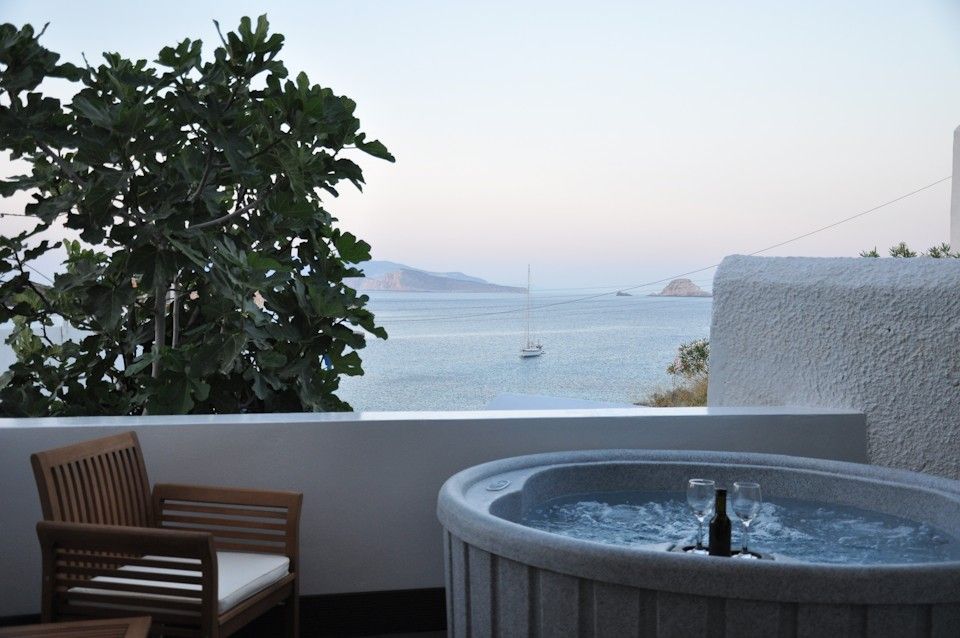 Deluxe Room with Sea View & Private Outdoor Air Jetted Tub