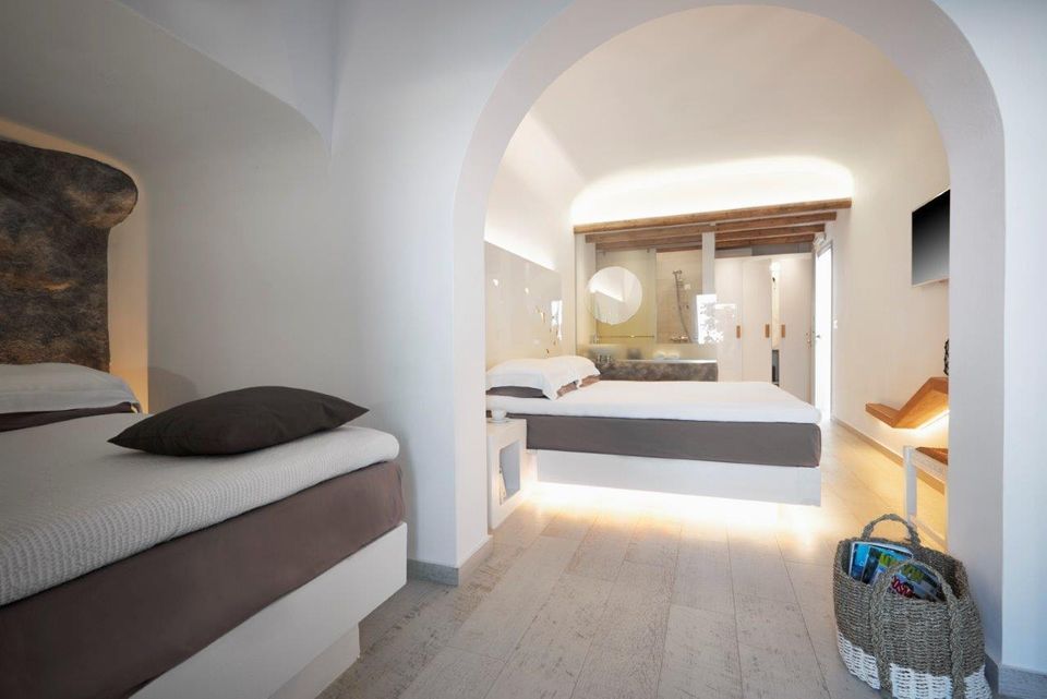 Deluxe Room with Sea View & Private Outdoor Air Jetted Tub