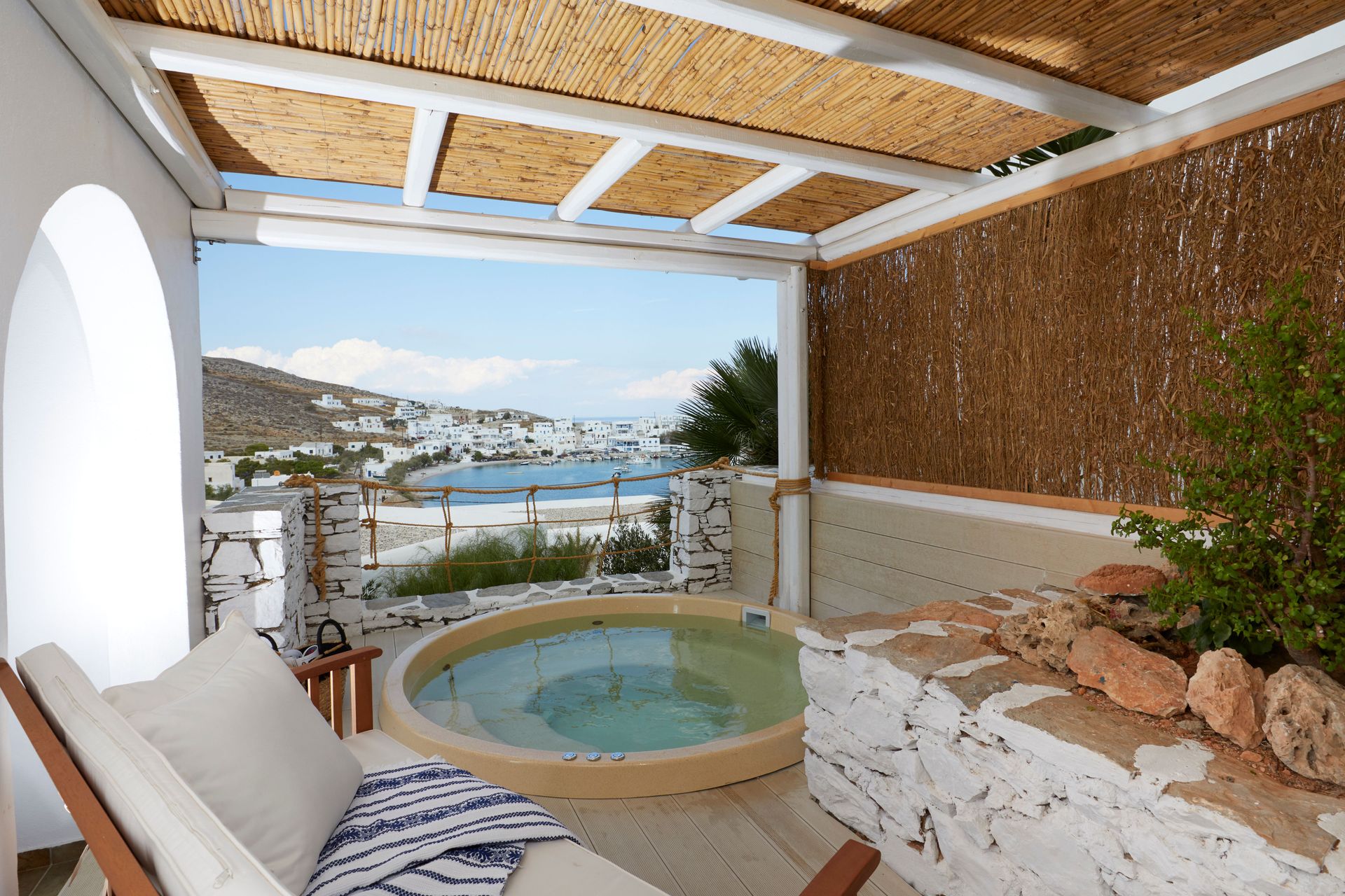 Superior Suite with Sea View & Private Outdoor Air Jetted Tub