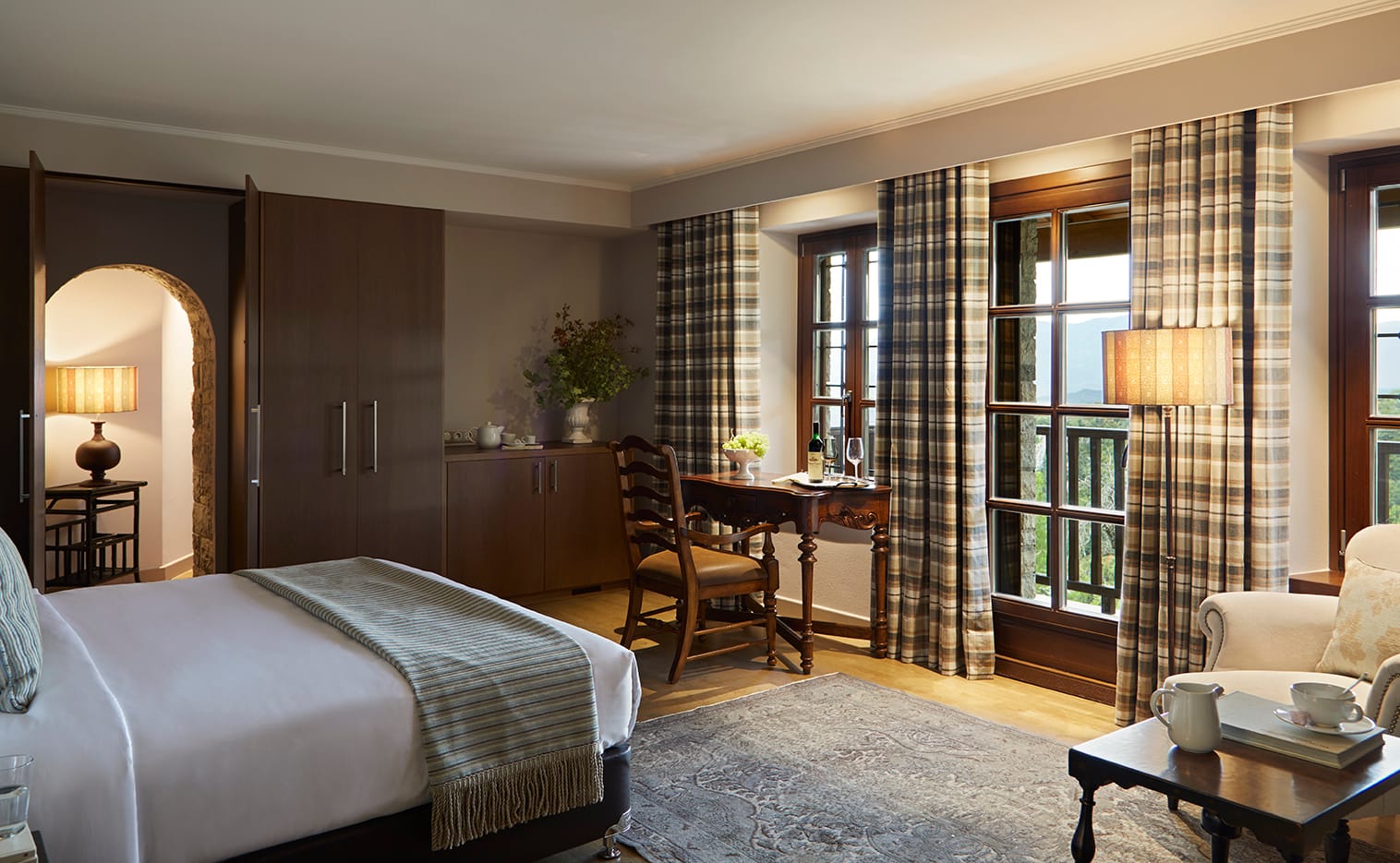 Premium Secret Suite