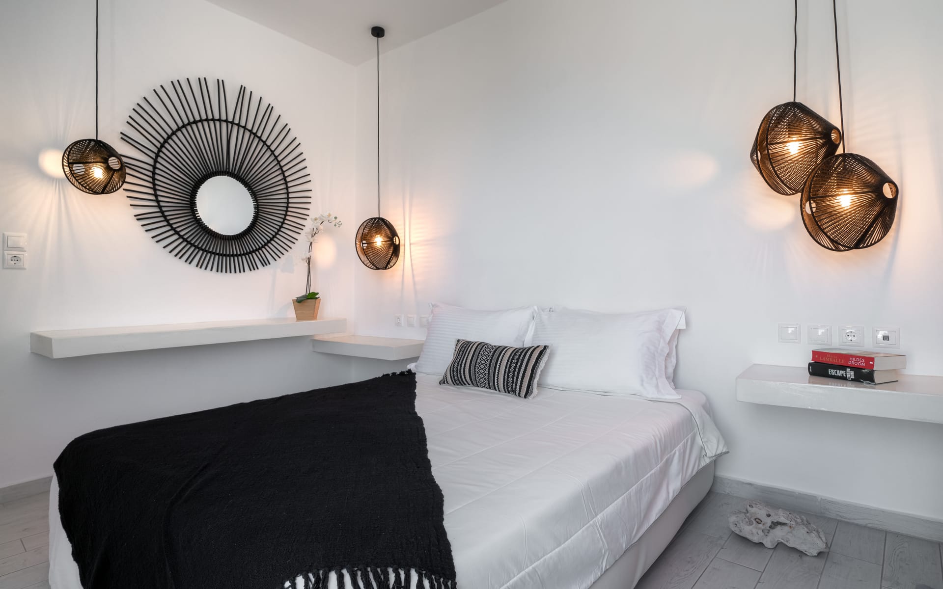 Superior One Bedroom Suite with Sea View