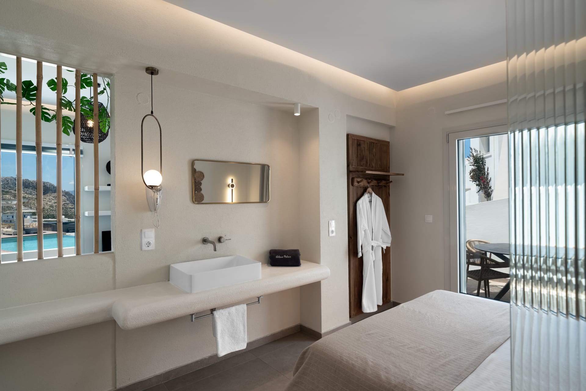 Family Τwo Bedrooms Suite with Sea View