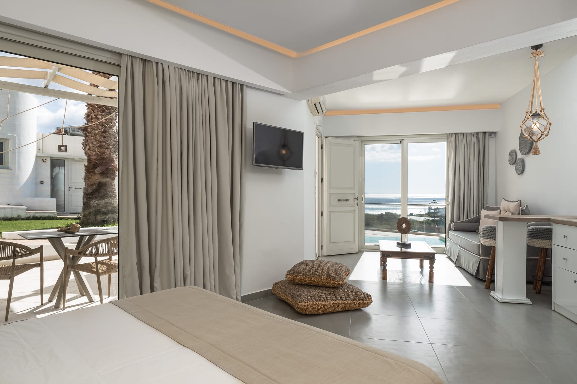 Premium Suite with Private Pool &amp; Sea View