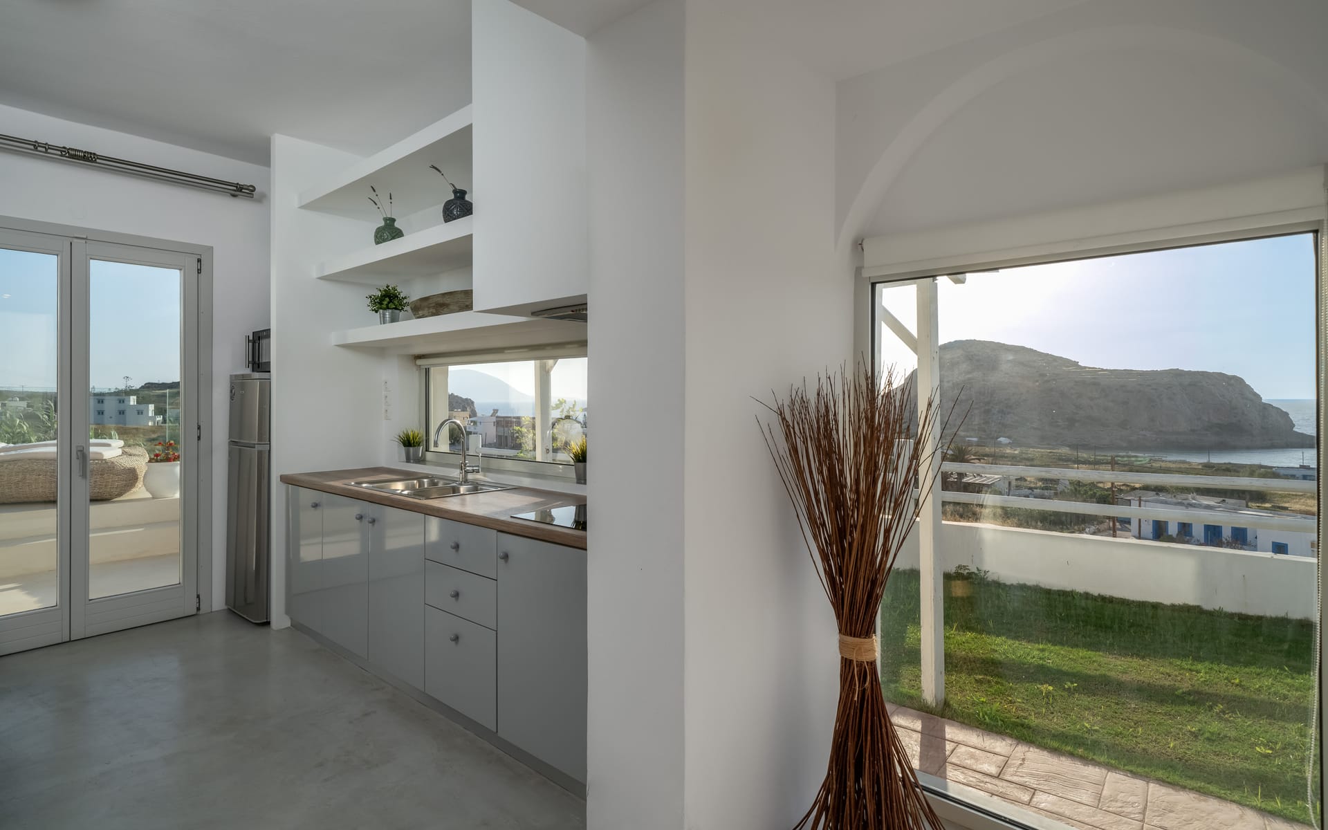 Villa with Private Pool & Sea View
