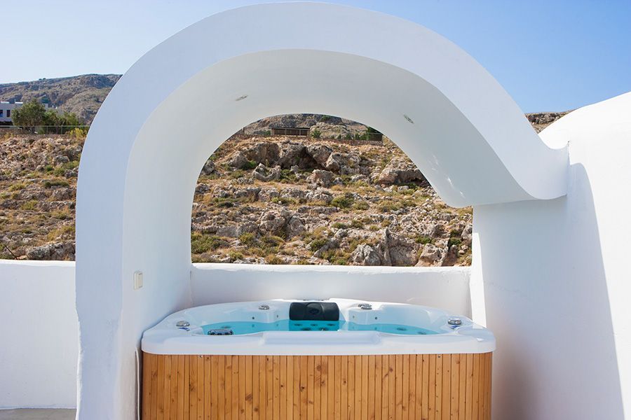 Duplex Suite Maisonette with an external jacuzzi